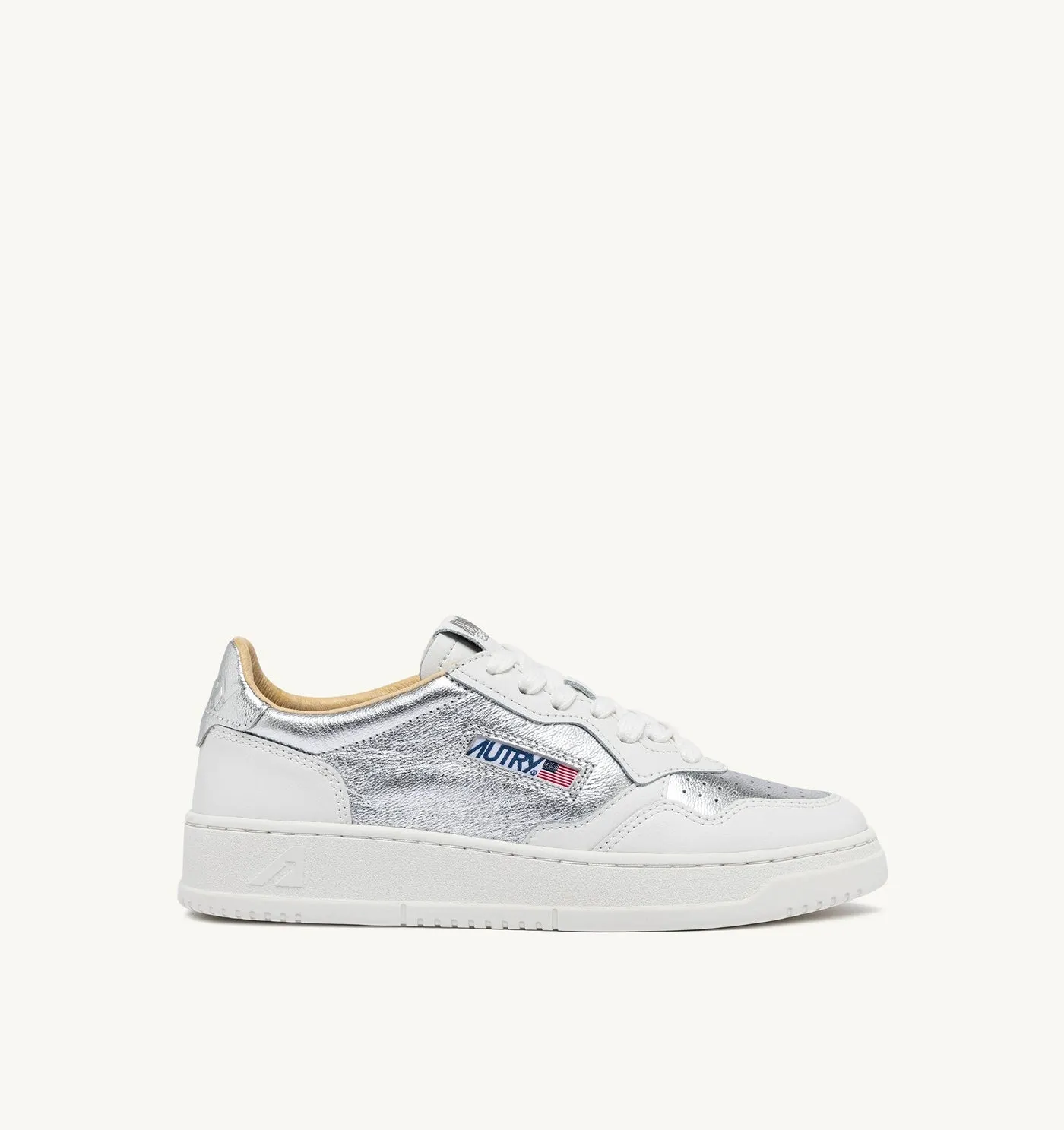 MEDALIST LOW IN NAPPA COLORE BIANCO E SILVER