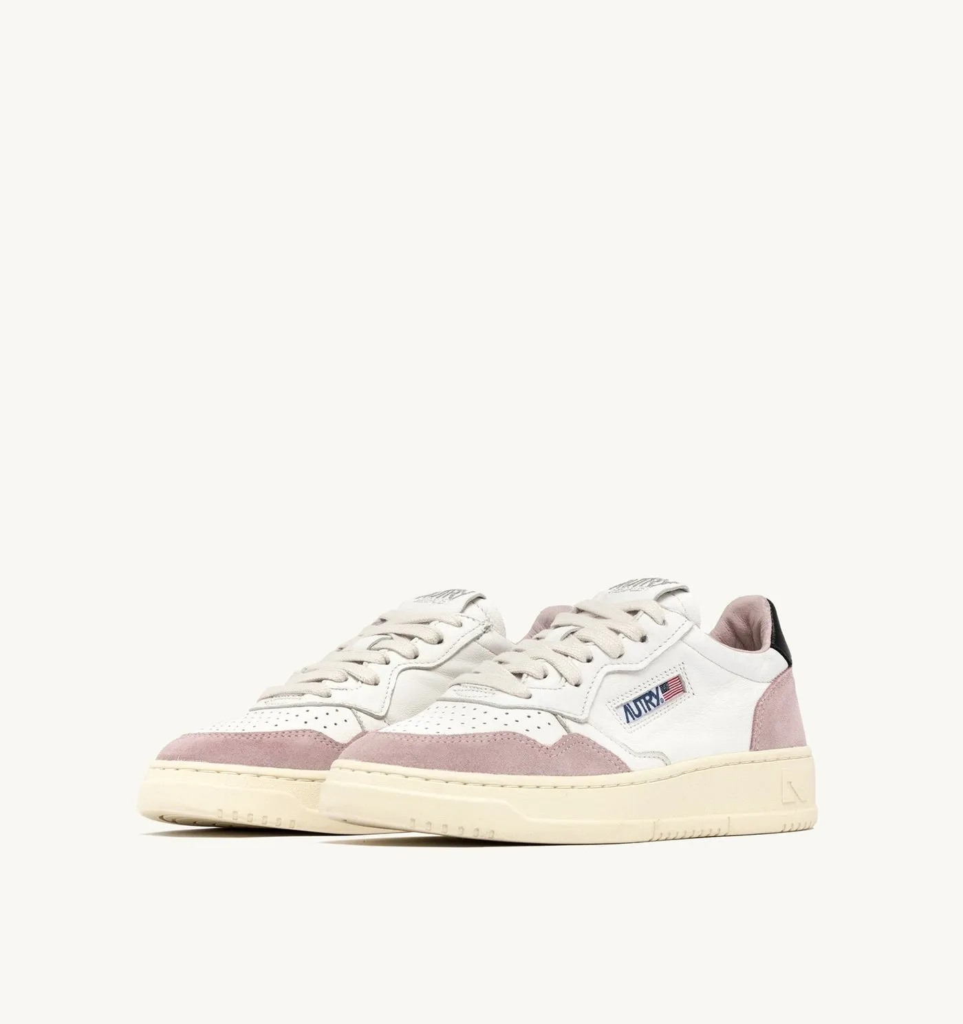 MEDALIST LOW IN PELLE E SUEDE BIANCA, POWDER E NERA