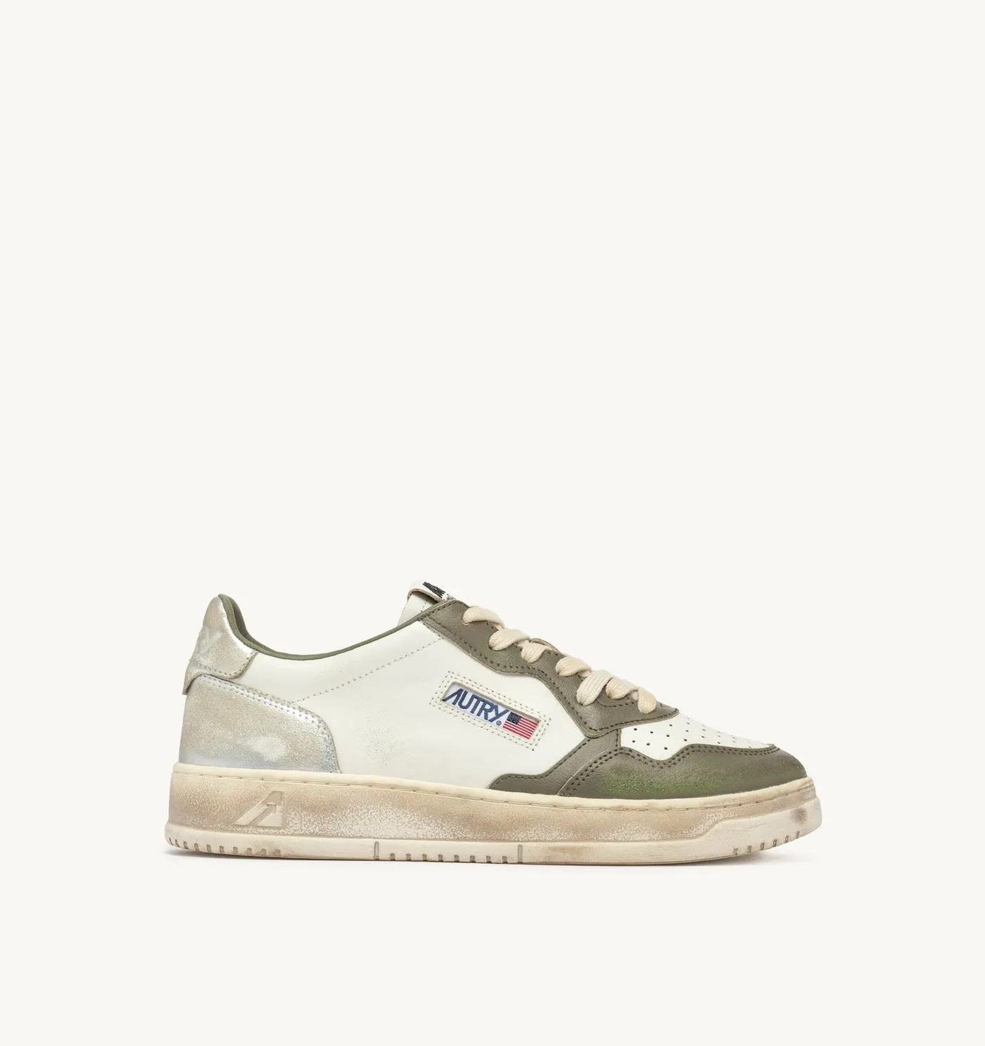 MEDALIST LOW SUPER VINTAGE WHISPER WHITE VERDE E SILVER