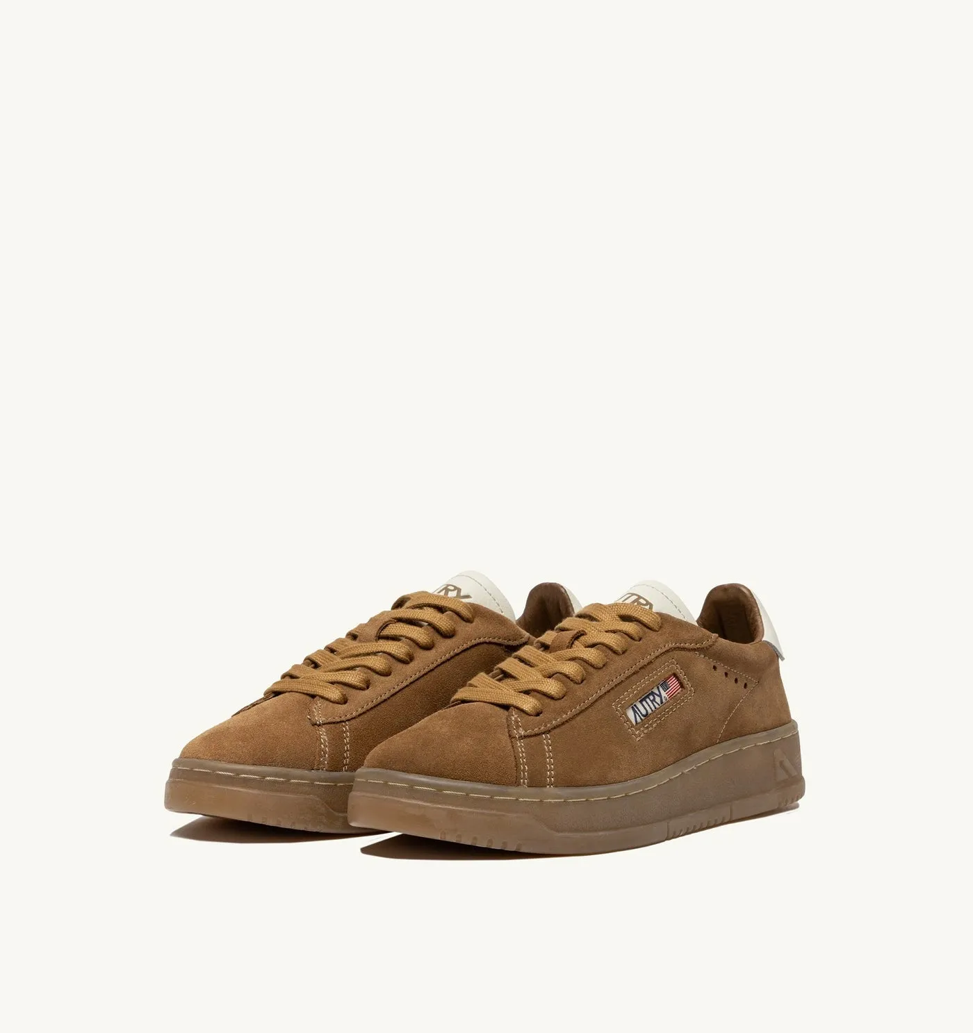 DALLAS LOW IN SUEDE MARSHMALLOW E CIGAR