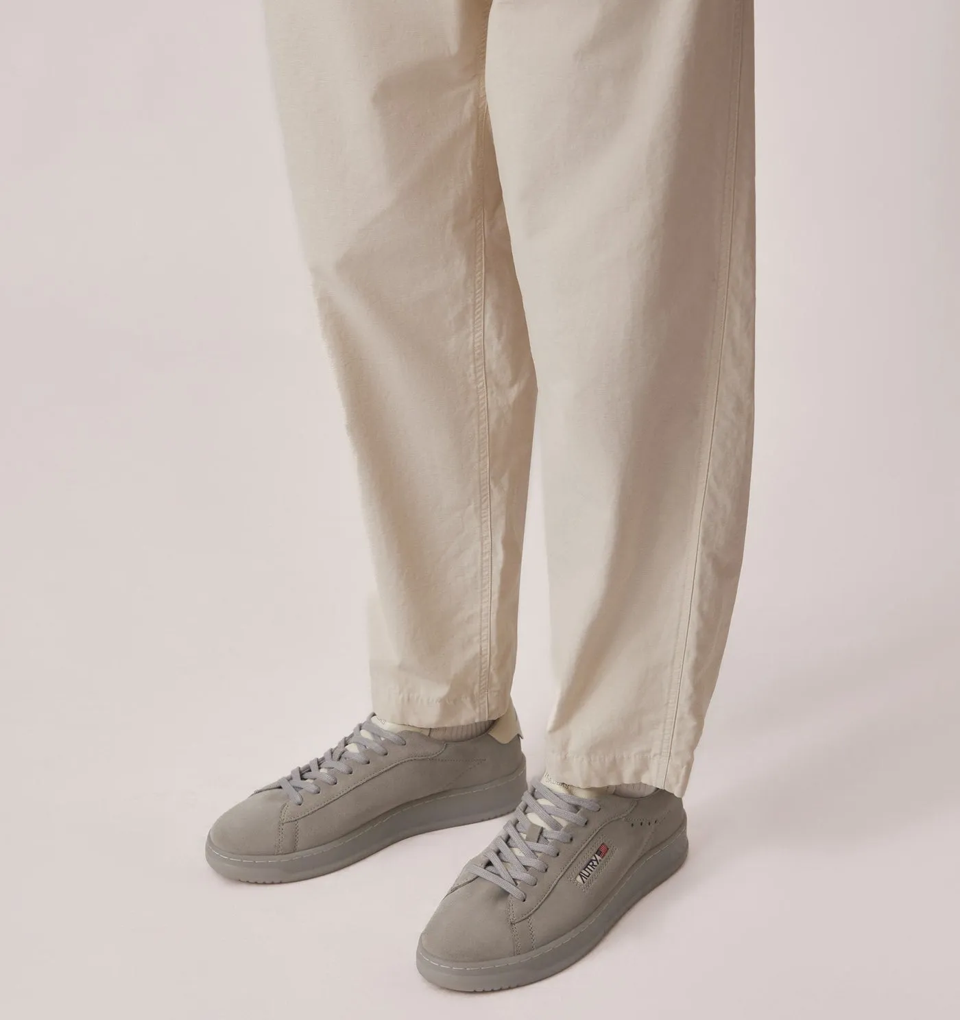 DALLAS LOW IN SUEDE MARSHMALLOW E IRIS