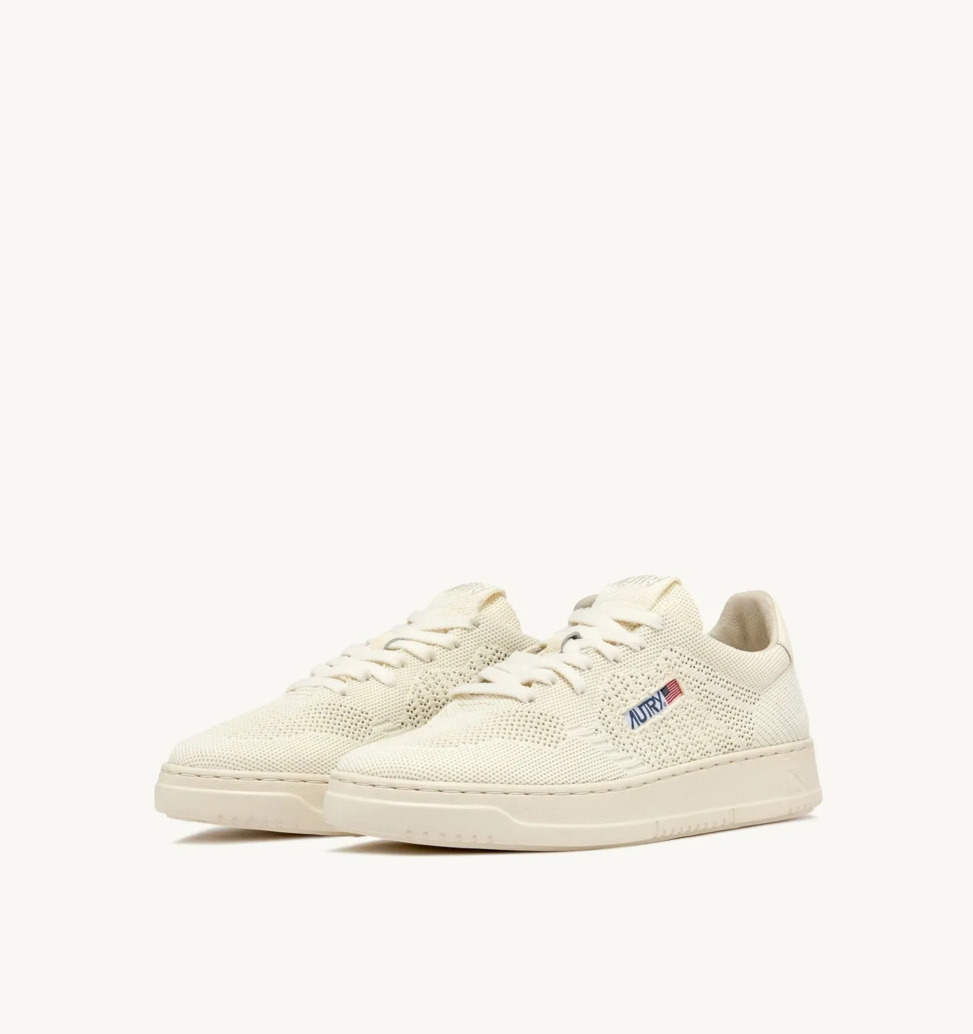 MEDALIST EASEKNIT LOW IN TESSUTO WINTER WHITE