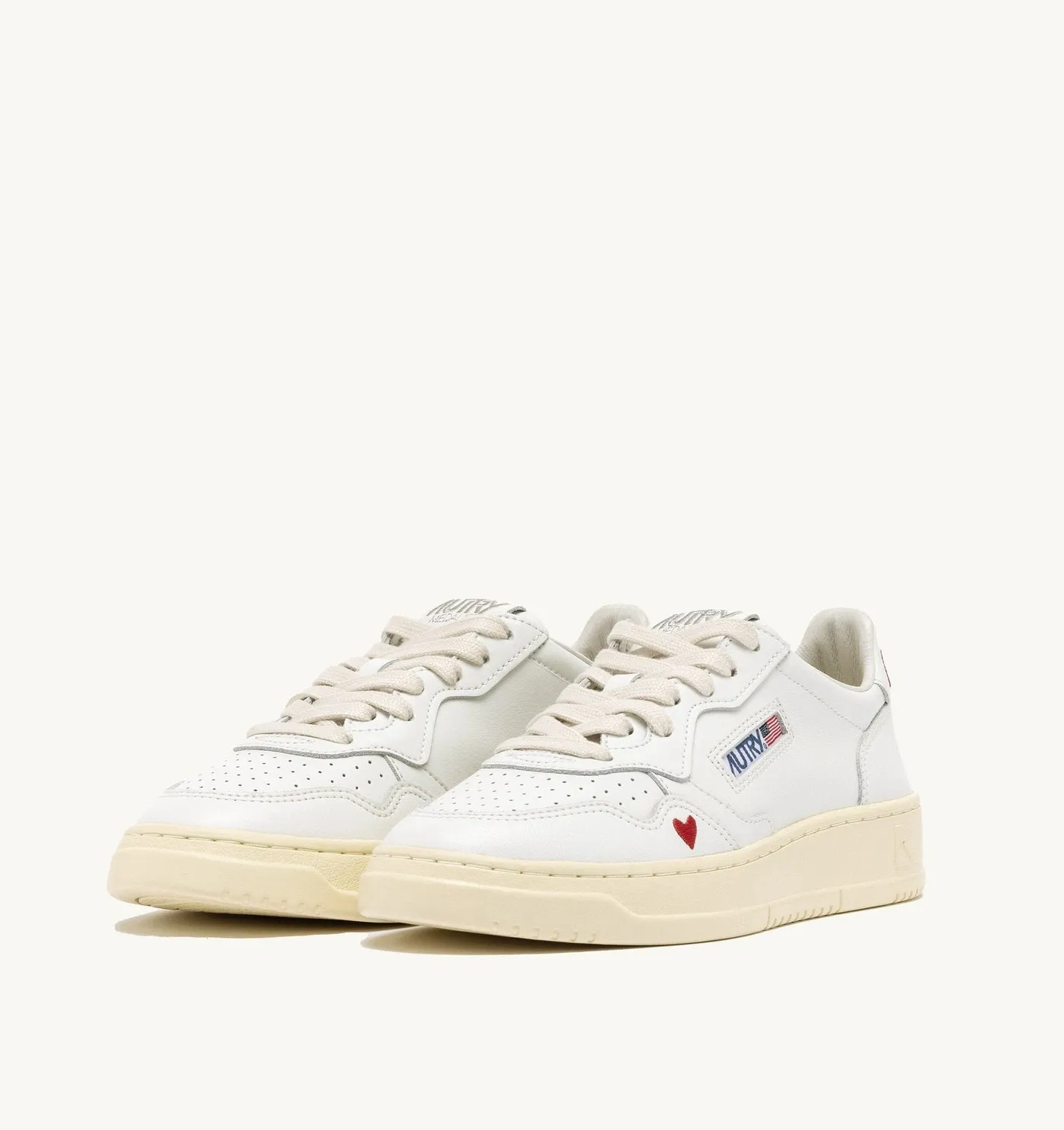 MEDALIST "LOVE" IN PELLE BIANCA