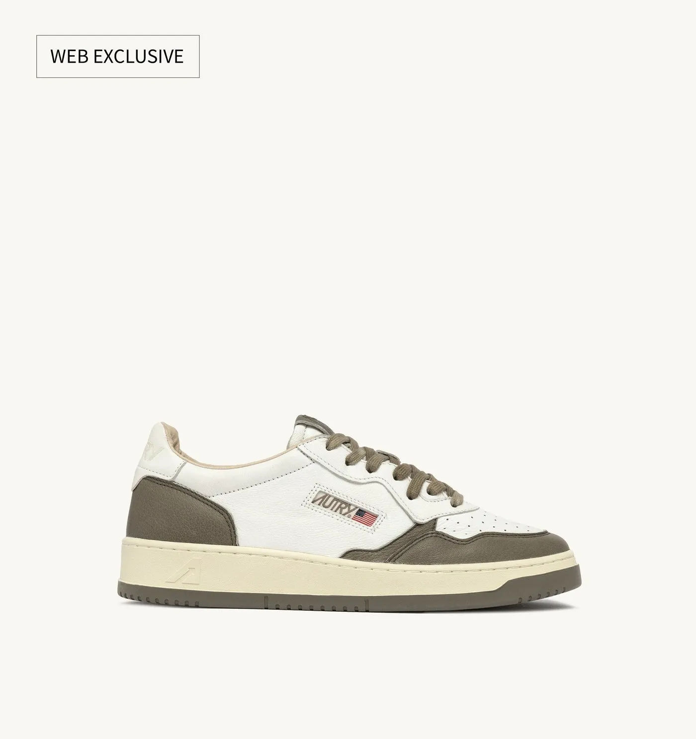 MEDALIST LOW IN PELLE BIANCA E COVERT GREEN