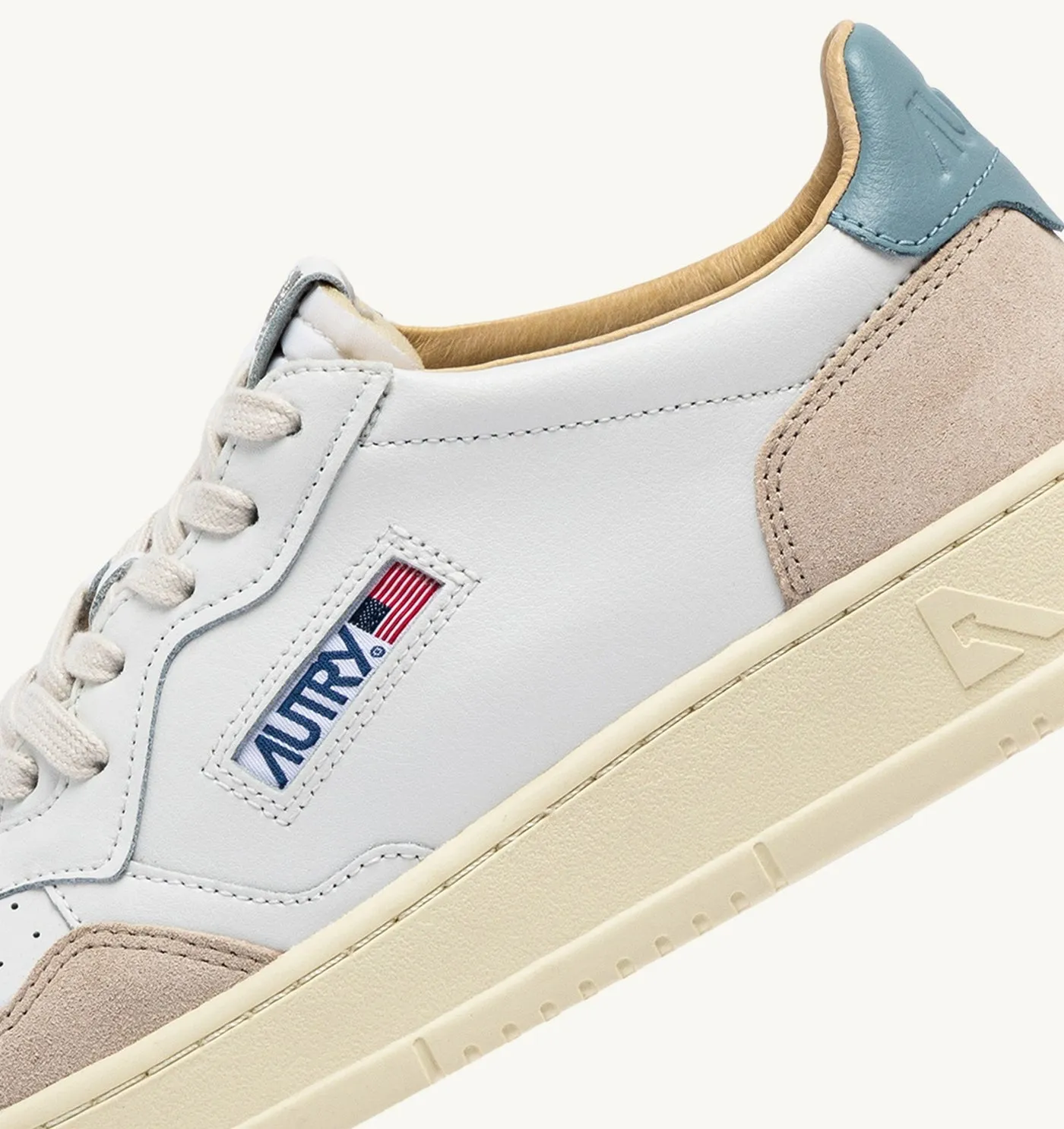 MEDALIST LOW IN PELLE E SUEDE BIANCO E SILVER BLUE