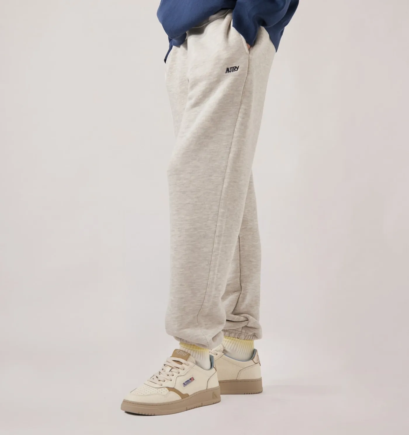 SNEAKERS MEDALIST LOW IN PELLE PLATINO E SPONGE