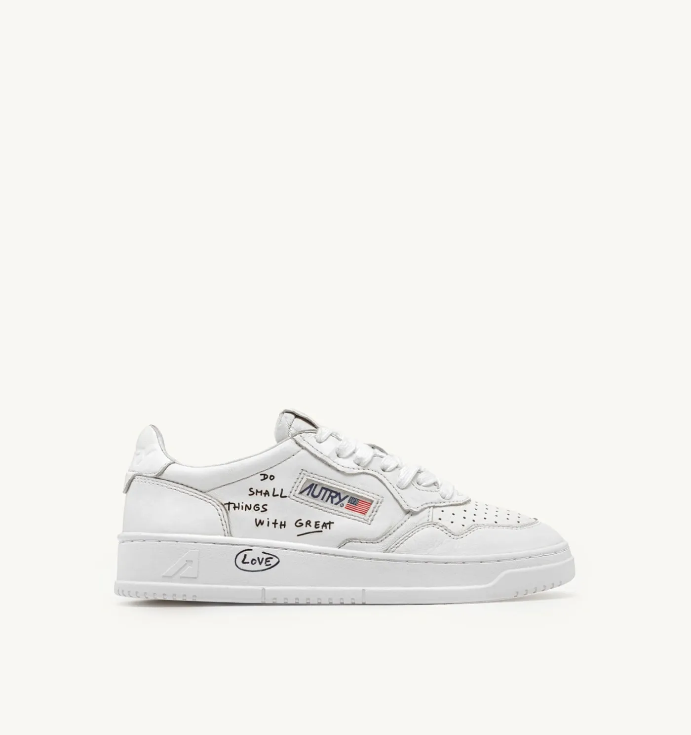 SNEAKERS MEDALIST LOW "Thomas Lélu x Autry" IN PELLE BIANCA CON LETTERING