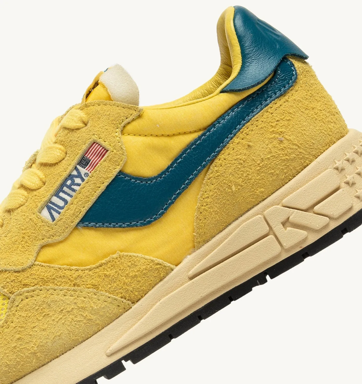 REELWIND LOW IN NYLON E SUEDE GIALLO E CORSAIR