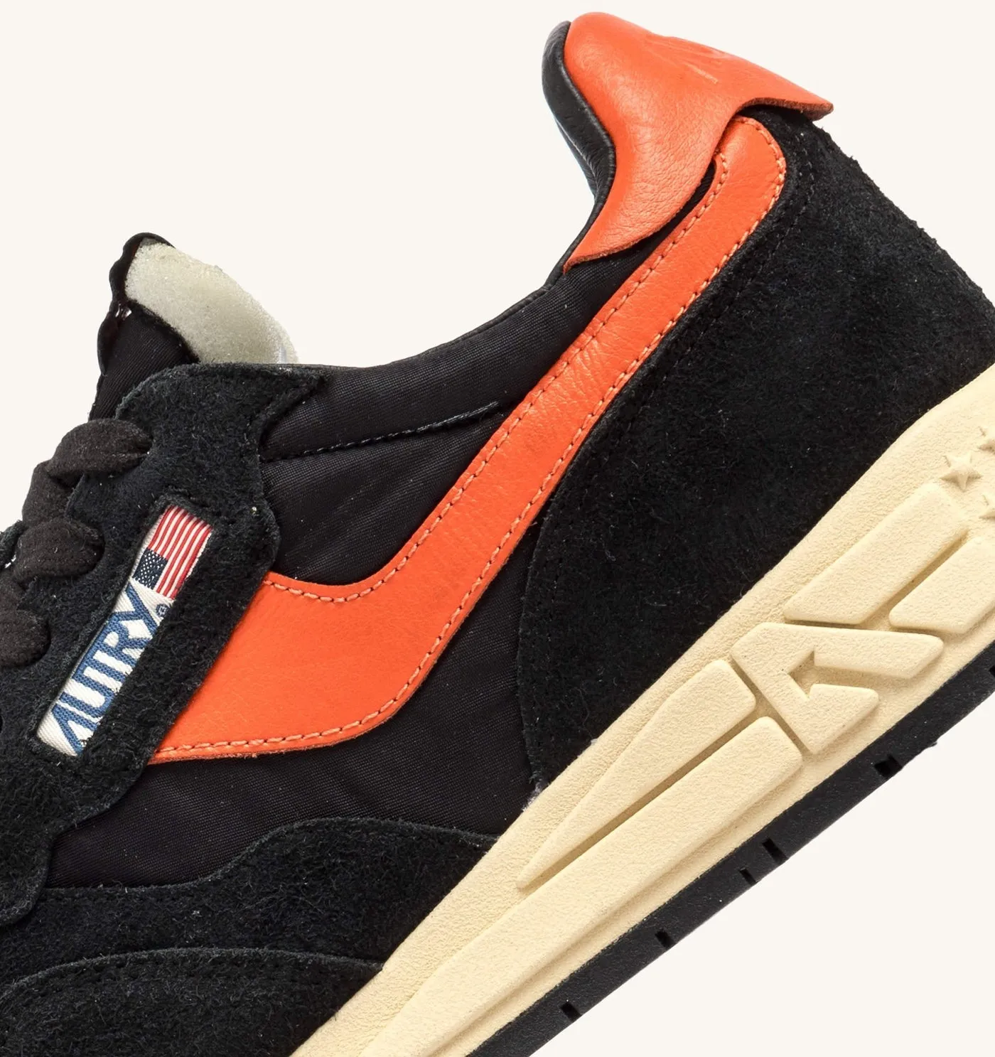 REELWIND LOW IN SUEDE E NYLON NERO E ARANCIO