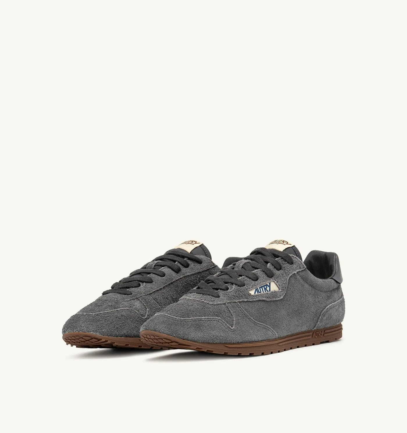 WINDSPIN IN SUEDE AVION