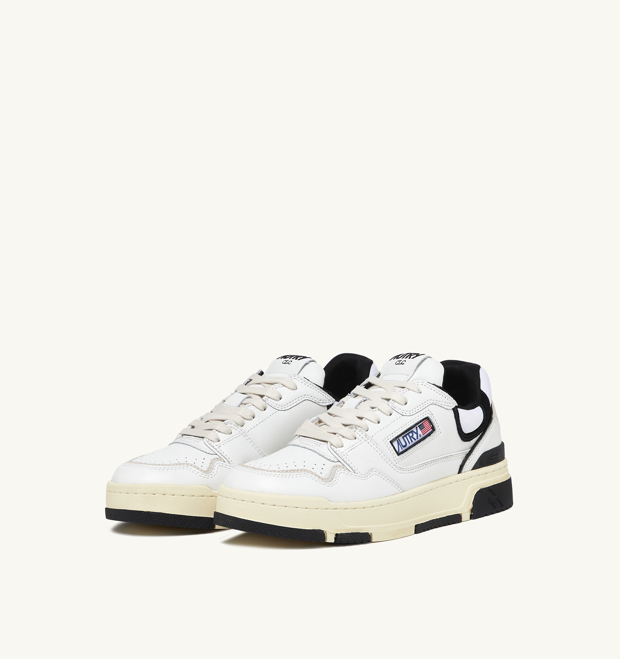 SNEAKERS CLC LOW IN PELLE BIANCA E SUEDE NERA