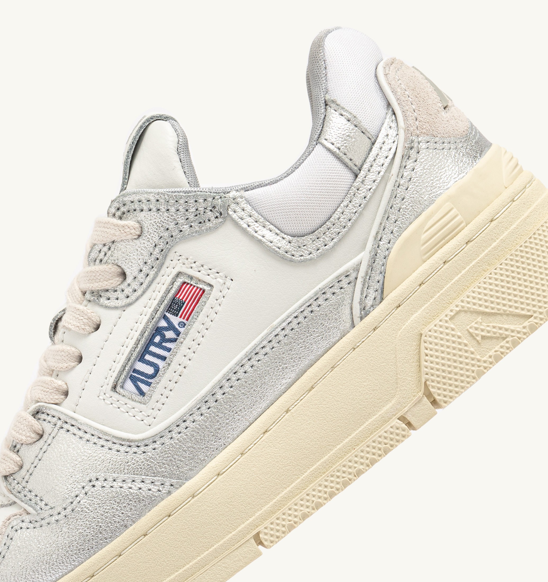SNEAKERS CLC LOW IN PELLE COLORE ARGENTO