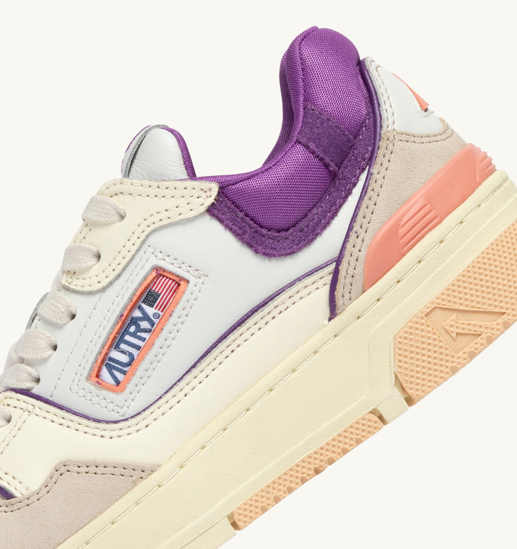 SNEAKERS CLC LOW IN PELLE E SUEDE BIANCO SAND E DEWBERRY