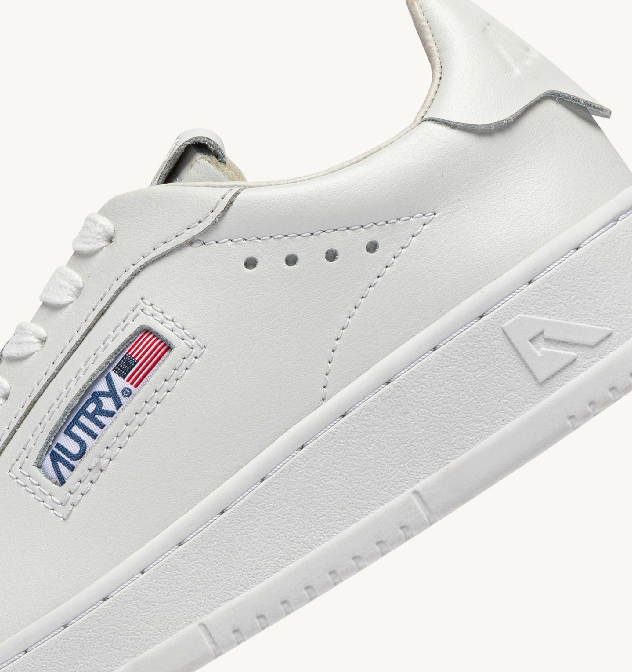SNEAKERS DALLAS LOW IN PELLE BIANCA