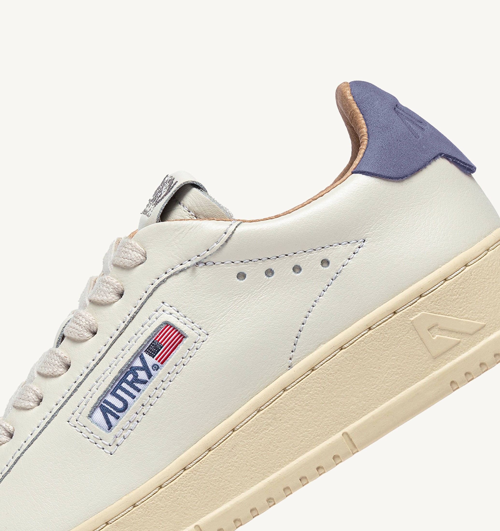 SNEAKERS DALLAS LOW IN PELLE MARSHMALLOW E TEMPEST