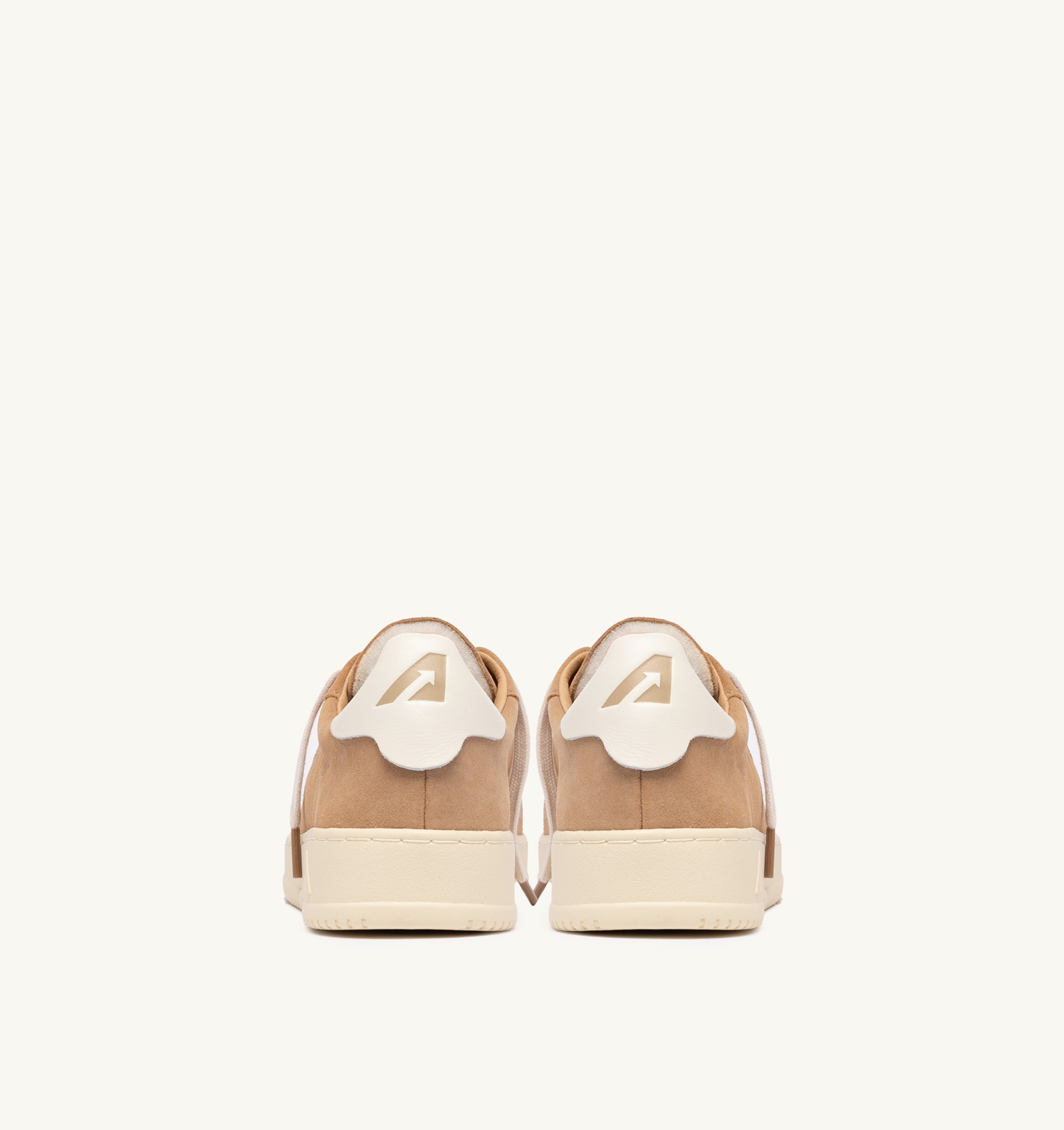 SNEAKERS DALLAS LOW IN SUEDE PEANUT