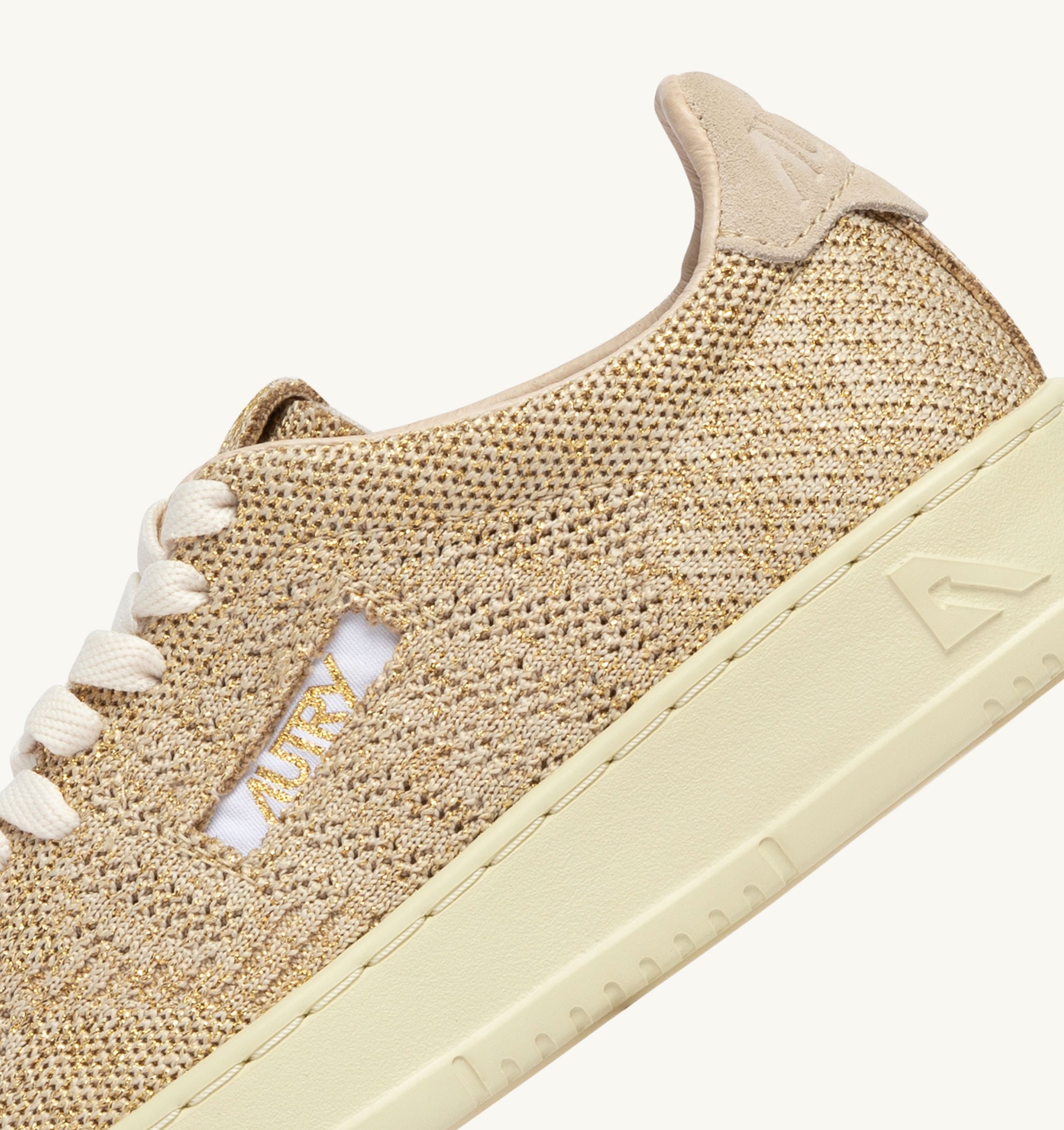 SNEAKERS MEDALIST EASEKNIT LOW IN MAGLIA PLATINO