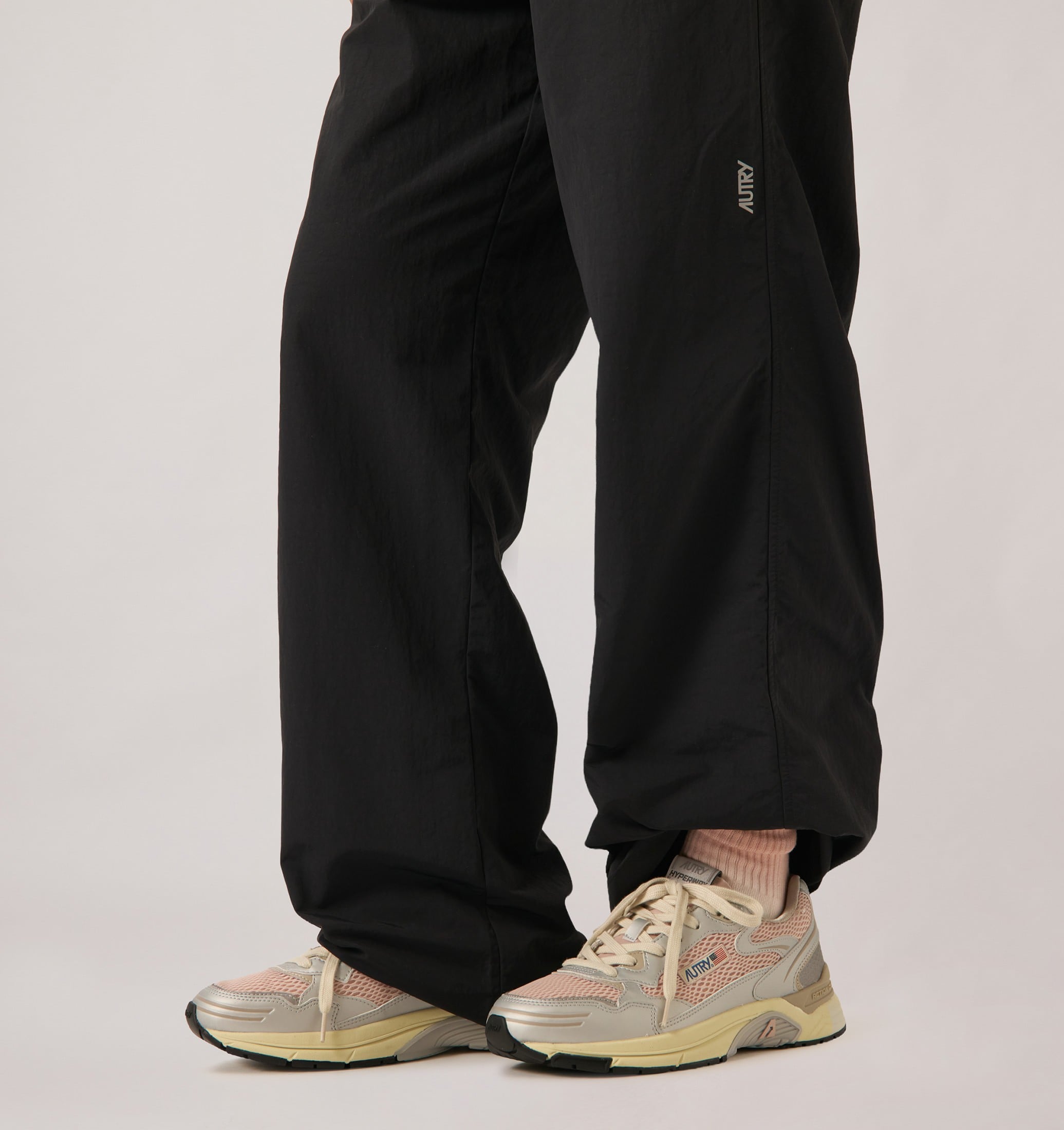 SNEAKERS HYPERWAY IN PELLE SINTETICA E MESH ARGENTO POWDER E FEATHER GRAY