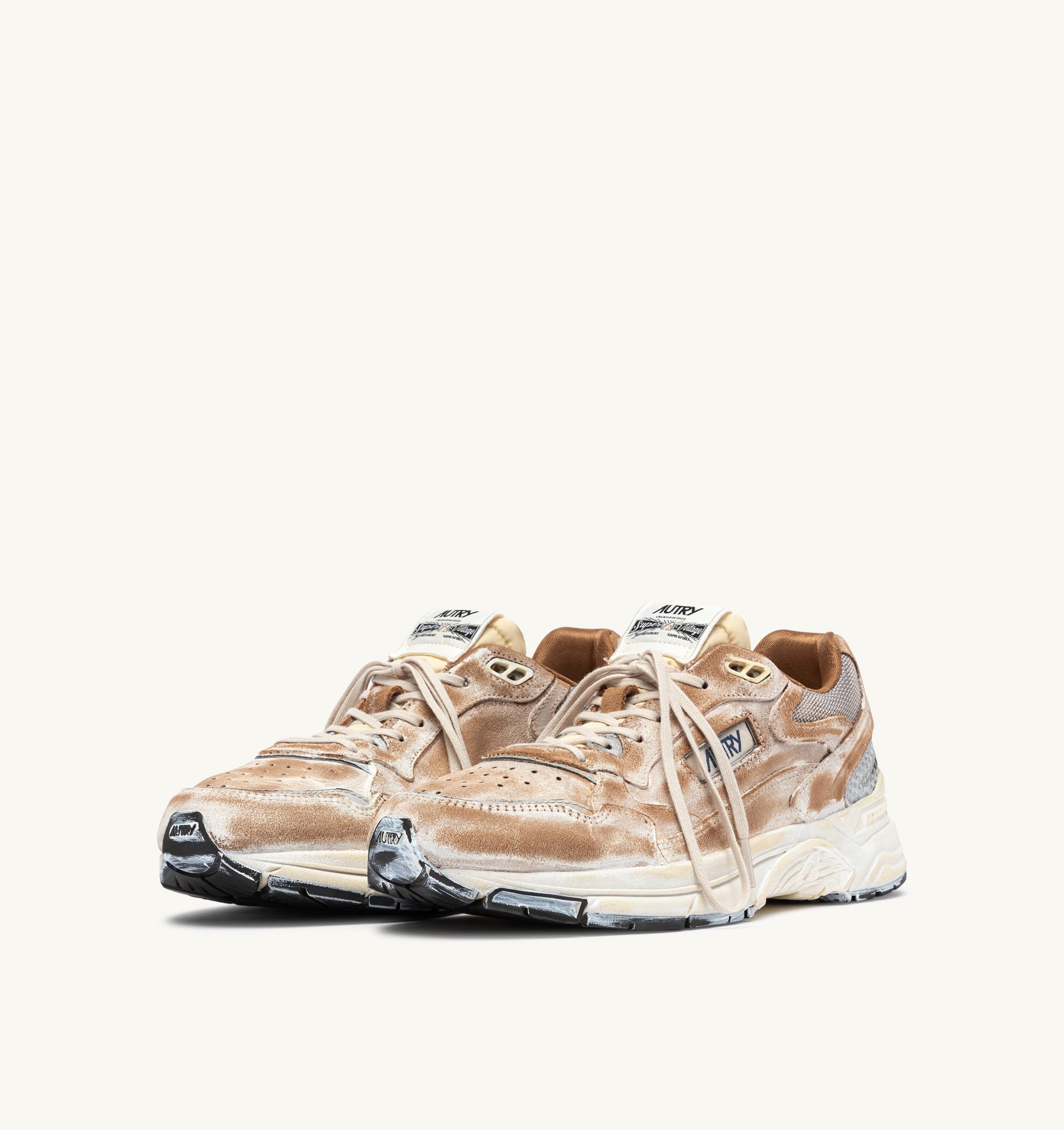 SNEAKERS HYPERWAY SUPER VINTAGE IN SUEDE MILKSHAKE E ARGENTO
