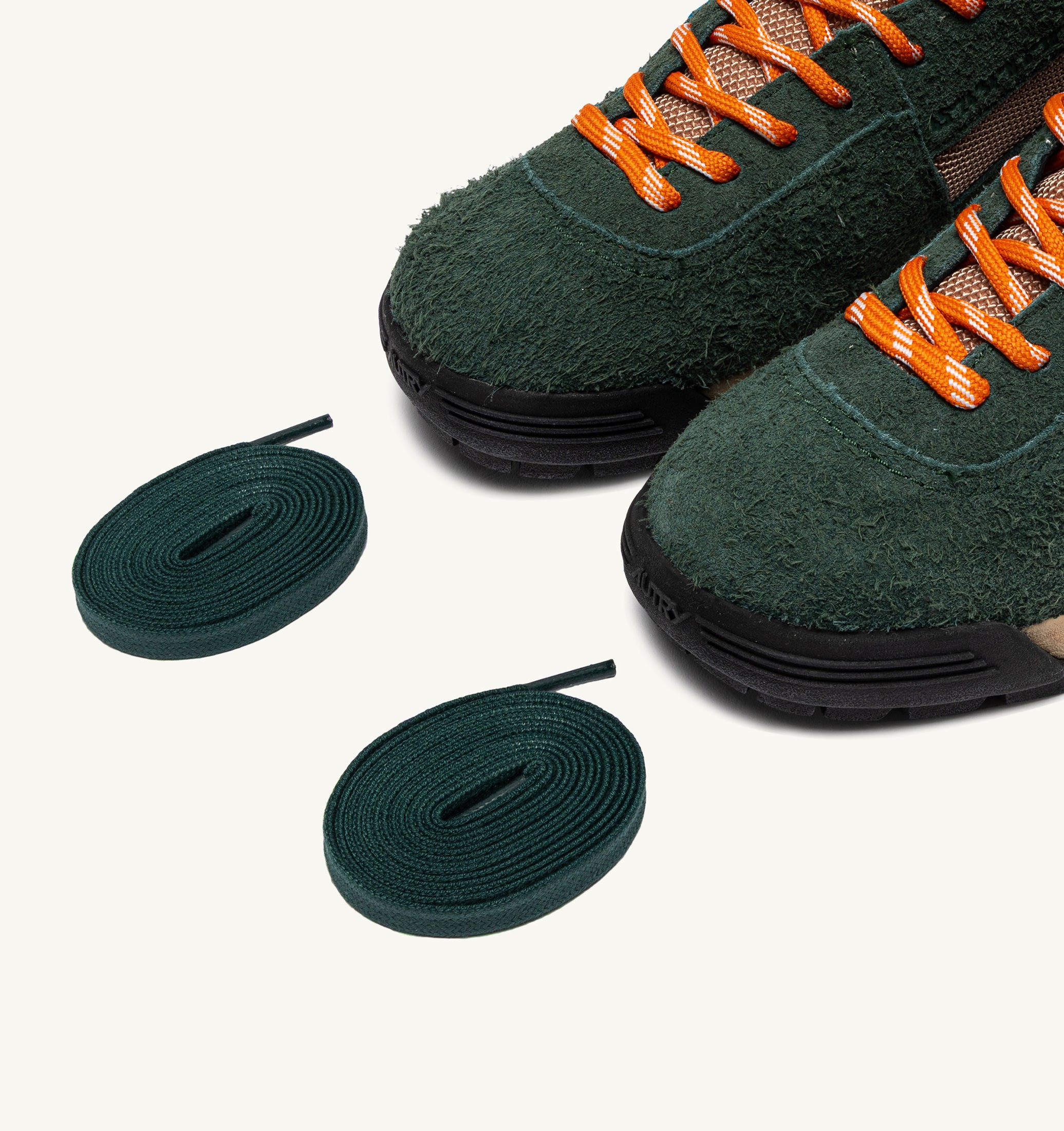 MALGA COURCHEVEL IN SUEDE PINE E ORANGE OCHRE