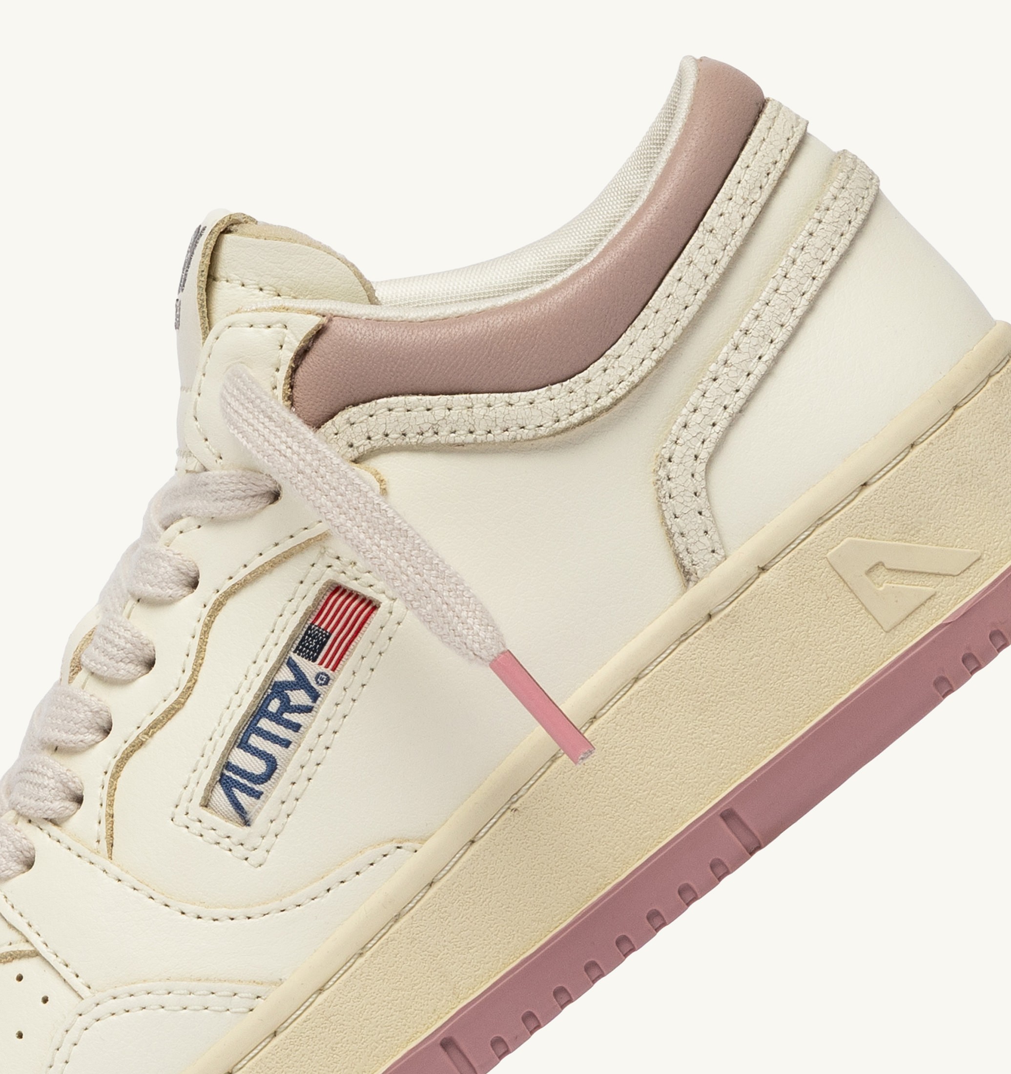 SNEAKERS MED-WAY IN PELLE COLORE MARSHMALLOW E ZEPHYR