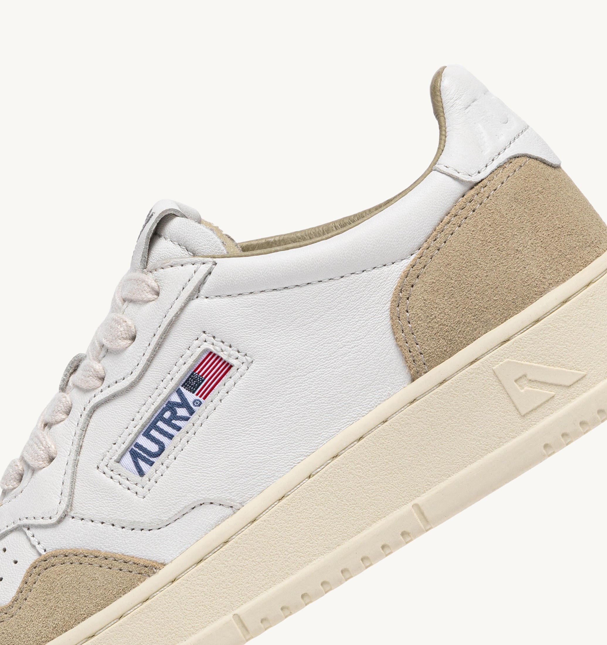 SNEAKERS MEDALIST LOW IN NAPPA BIANCA E SUEDE SPONGE