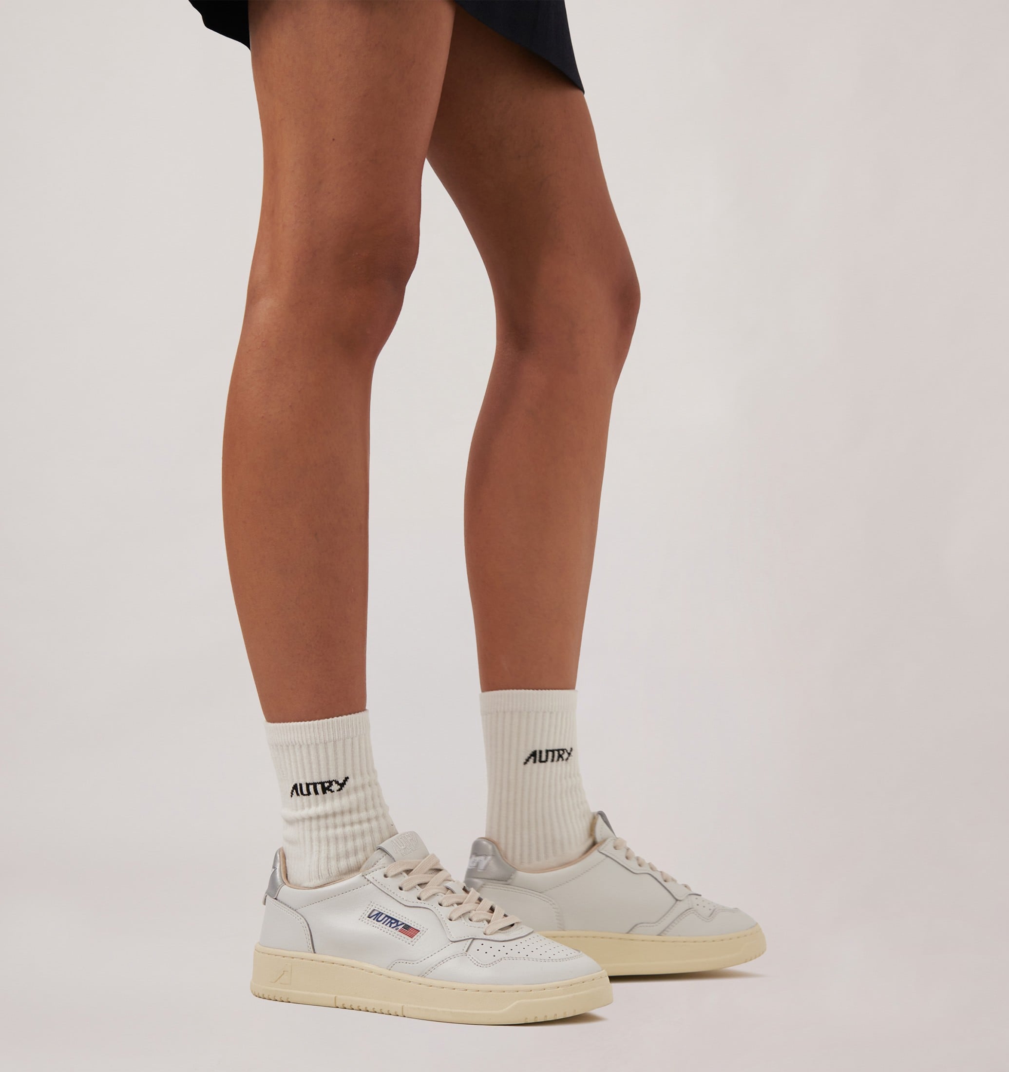 SNEAKERS MEDALIST LOW IN PELLE BIANCA E ARGENTO