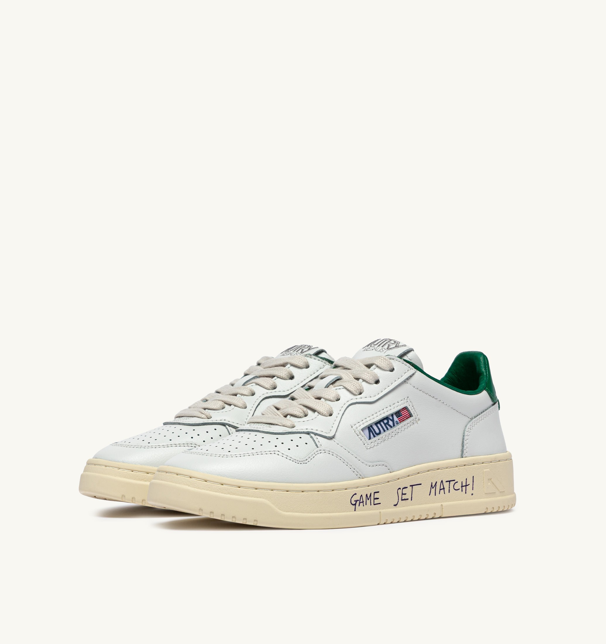 SNEAKERS MEDALIST LOW IN PELLE BIANCA E GREEN JACKET CON LETTERING
