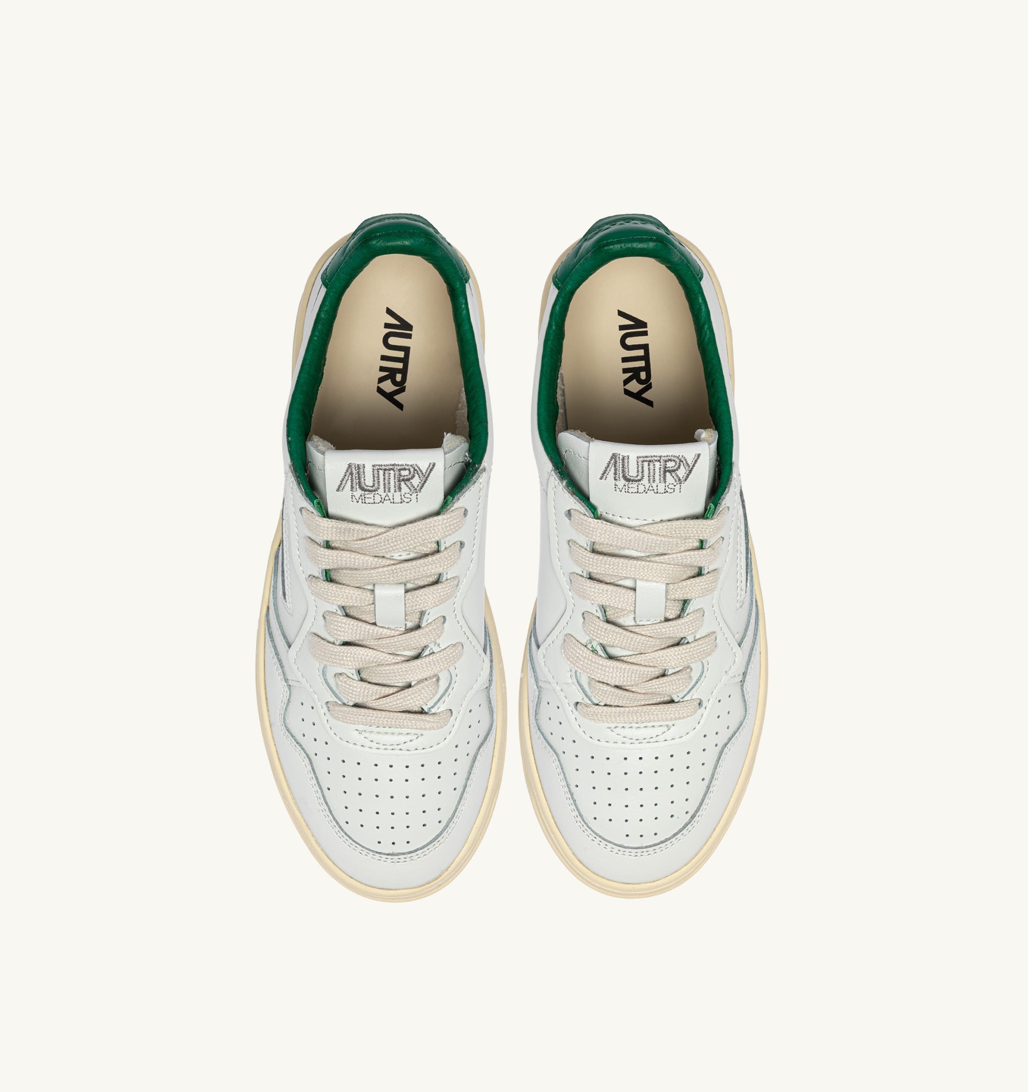 SNEAKERS MEDALIST LOW IN PELLE BIANCA E GREEN JACKET CON LETTERING