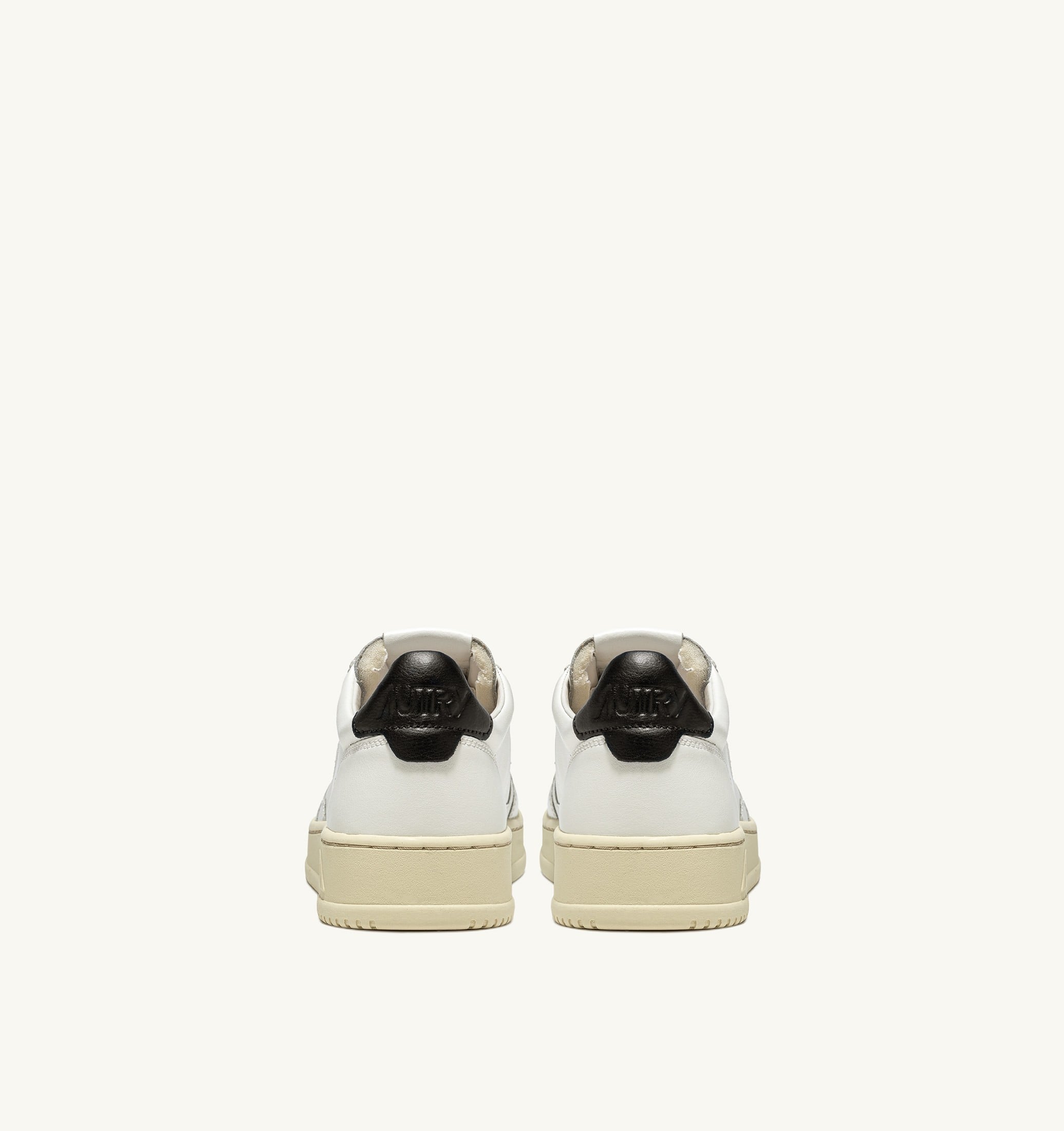 SNEAKERS MEDALIST LOW IN PELLE BIANCA E NERA