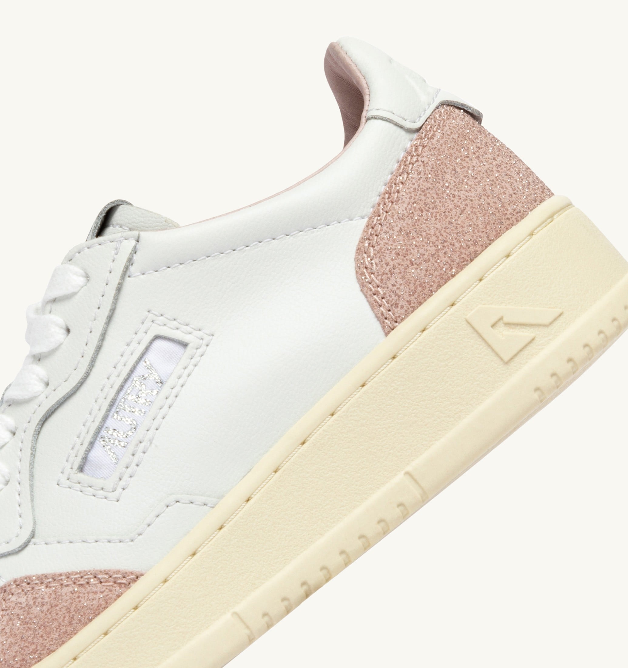SNEAKERS MEDALIST LOW IN PELLE BIANCA E STARS MEMORY
