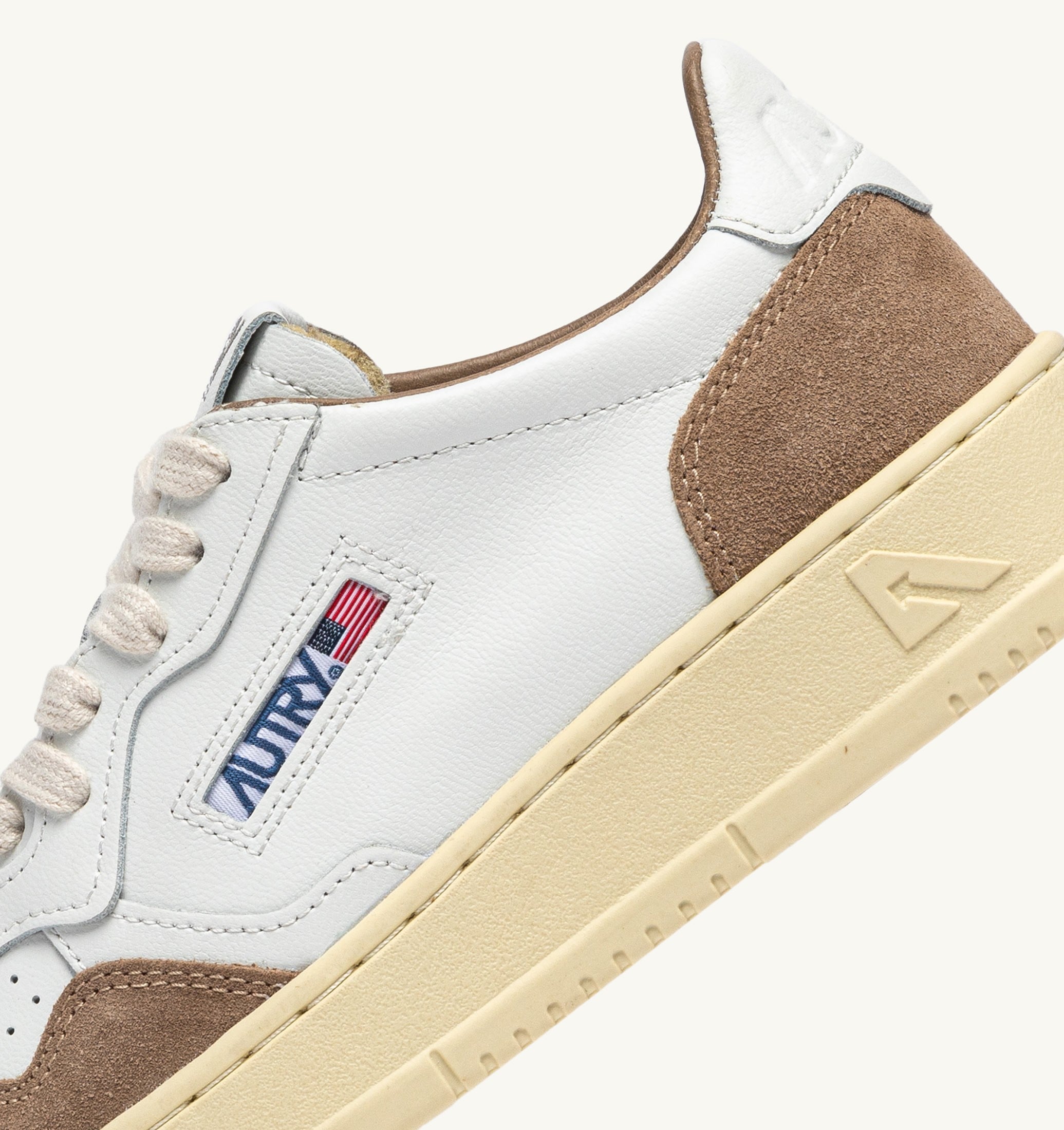 SNEAKERS MEDALIST LOW IN PELLE BIANCA E SUEDE ANTILOPE