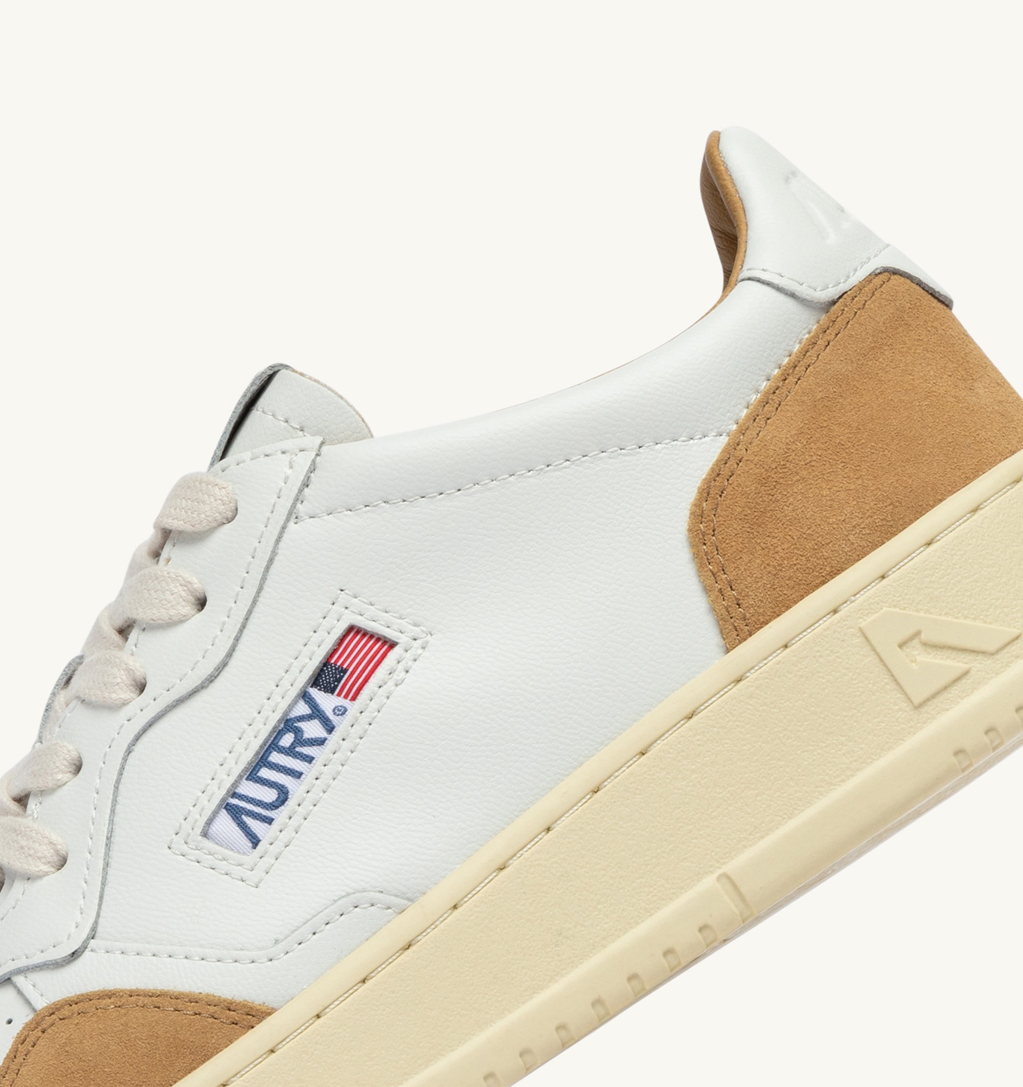 SNEAKERS MEDALIST LOW IN PELLE BIANCA E SUEDE RAME