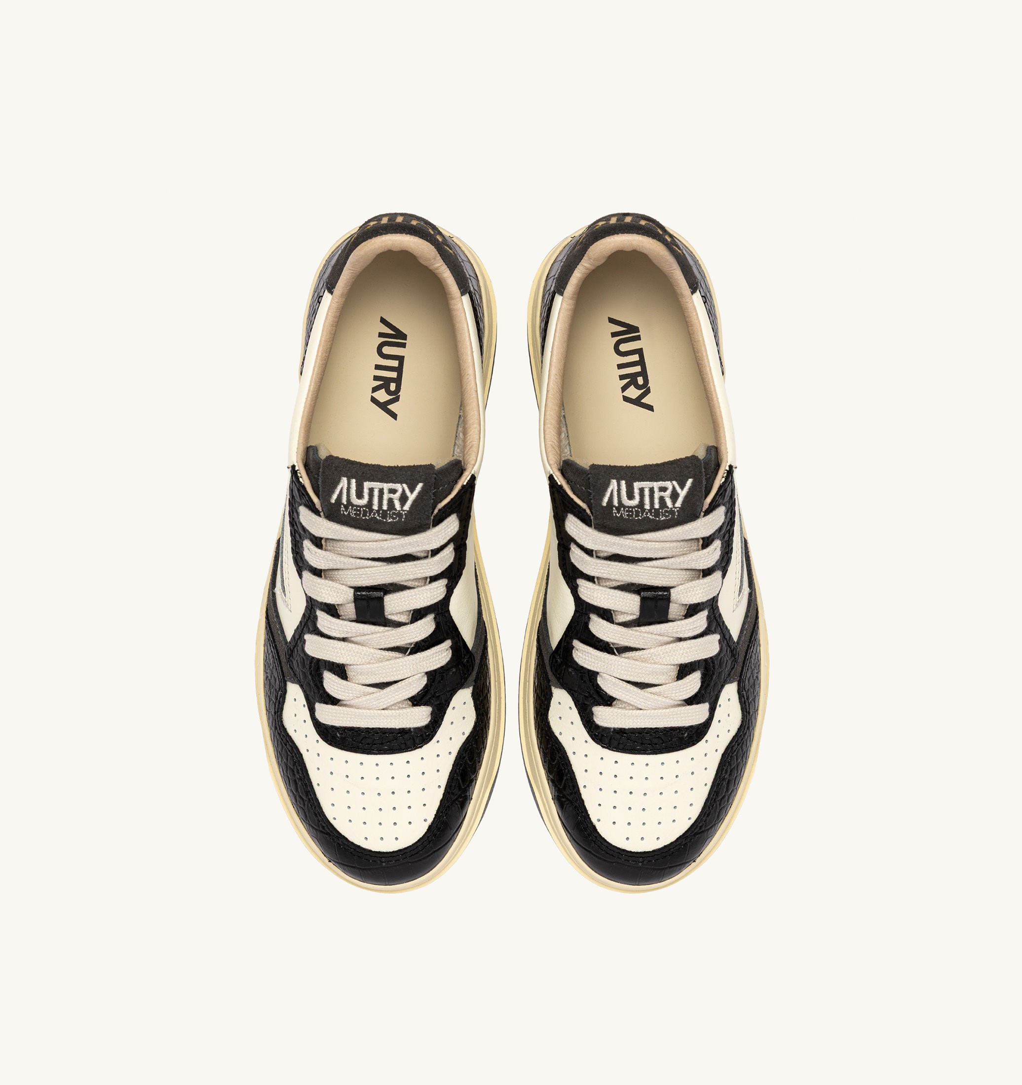 SNEAKERS MEDALIST LOW IN PELLE MARSHMALLOW E NERO