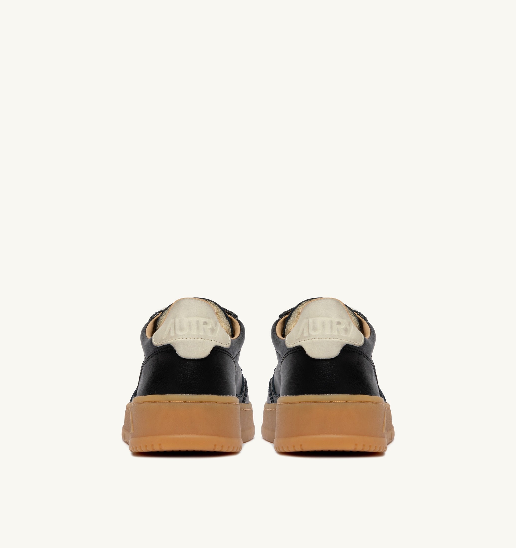 SNEAKERS MEDALIST LOW IN PELLE NERA E MARSHMALLOW