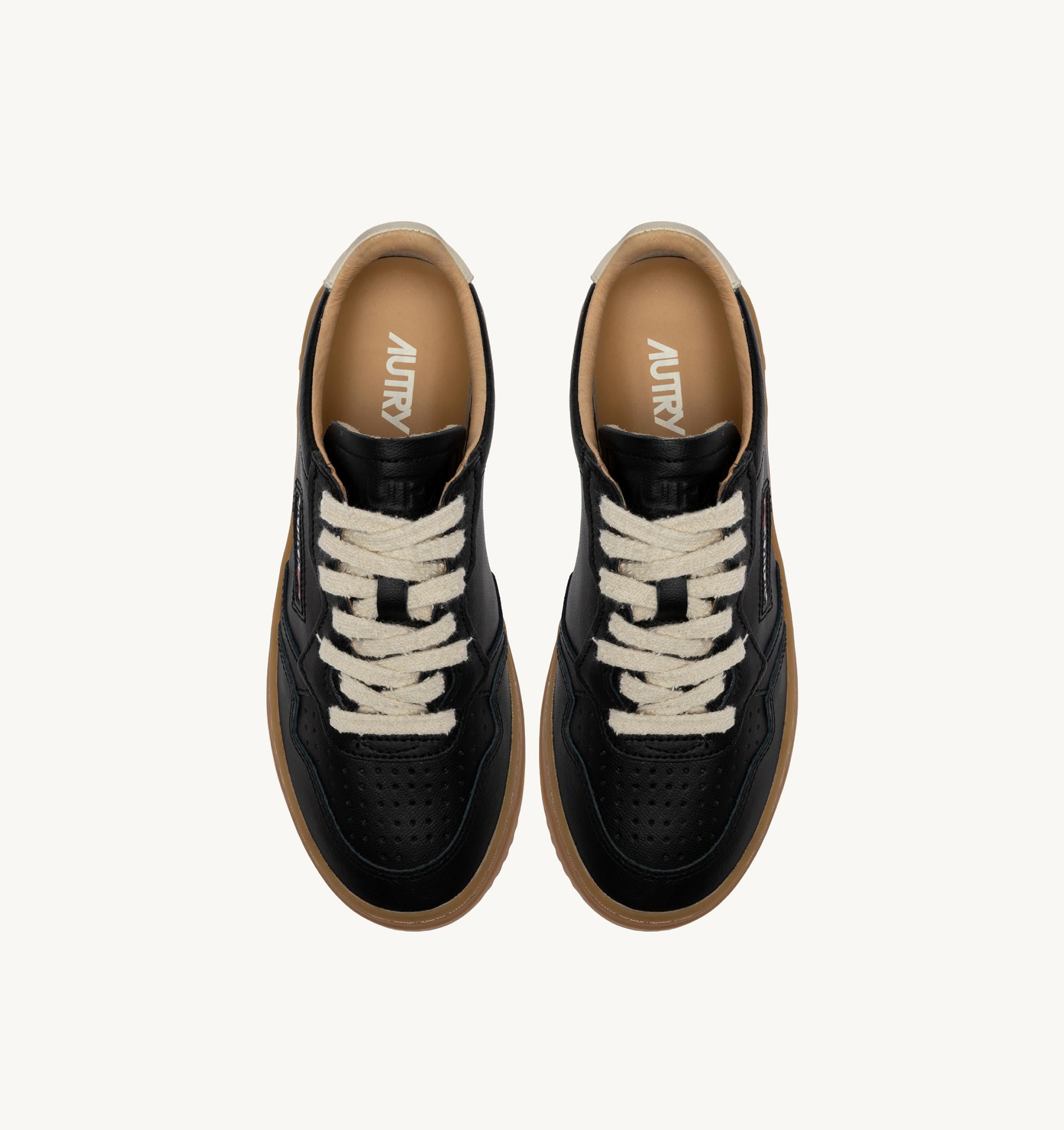 SNEAKERS MEDALIST LOW IN PELLE NERA E MARSHMALLOW
