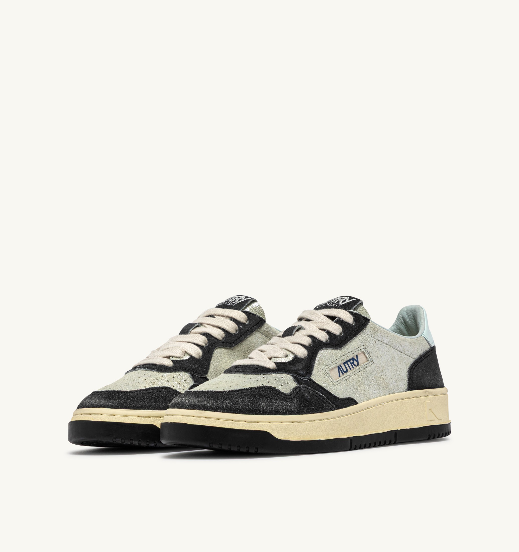 SNEAKERS MEDALIST LOW IN SUEDE ARGENTO E BLACK SUGAR