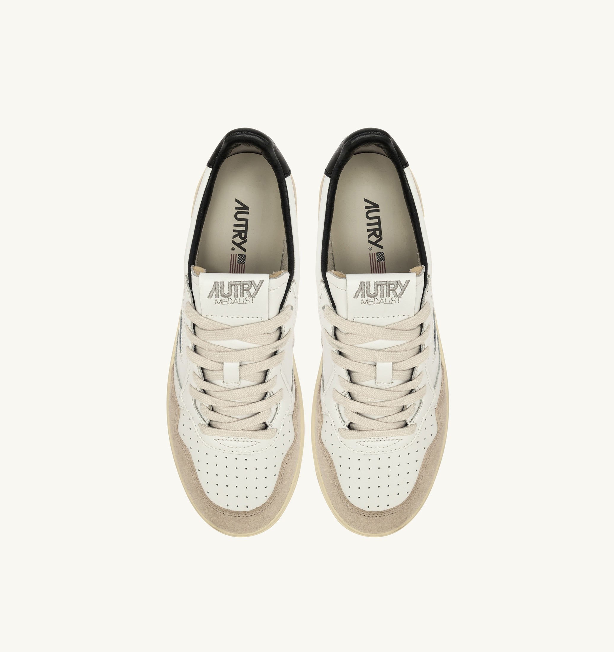 SNEAKERS MEDALIST LOW IN SUEDE E PELLE BIANCA E NERA CON LETTERING