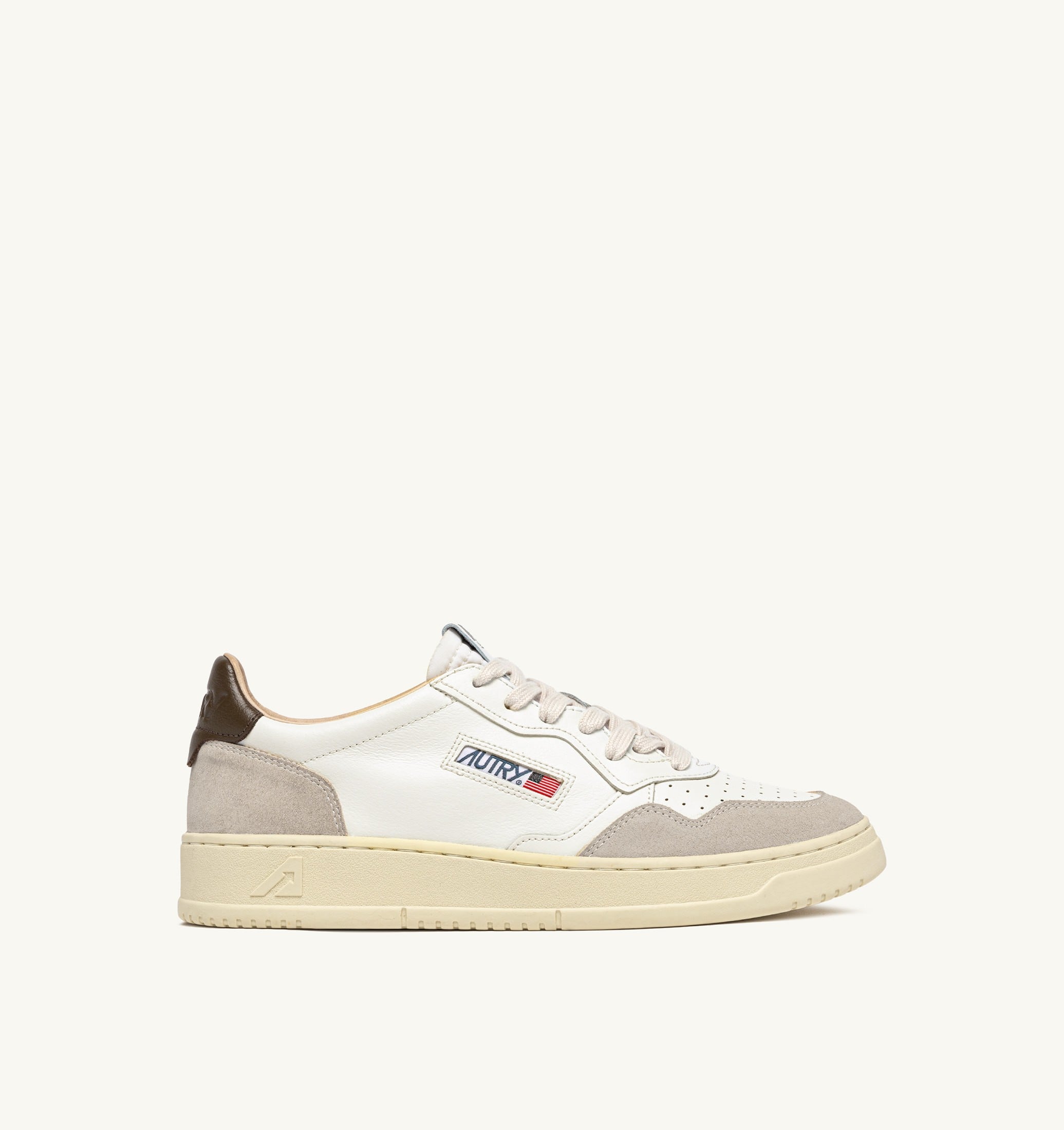 SNEAKERS MEDALIST LOW IN SUEDE E PELLE BIANCA E TEAK