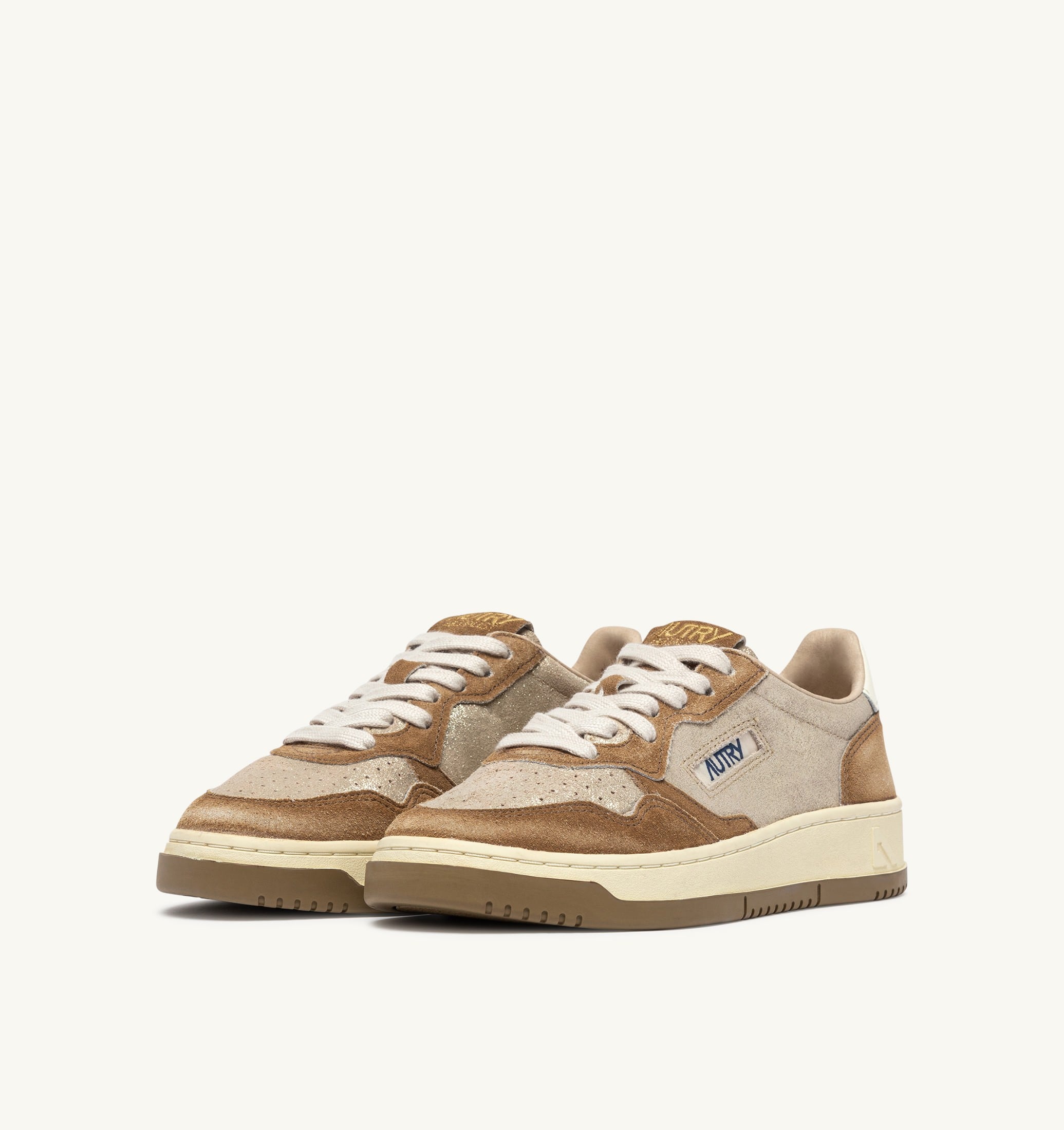 SNEAKERS MEDALIST LOW IN SUEDE PLATINO E BEIGE SUGAR