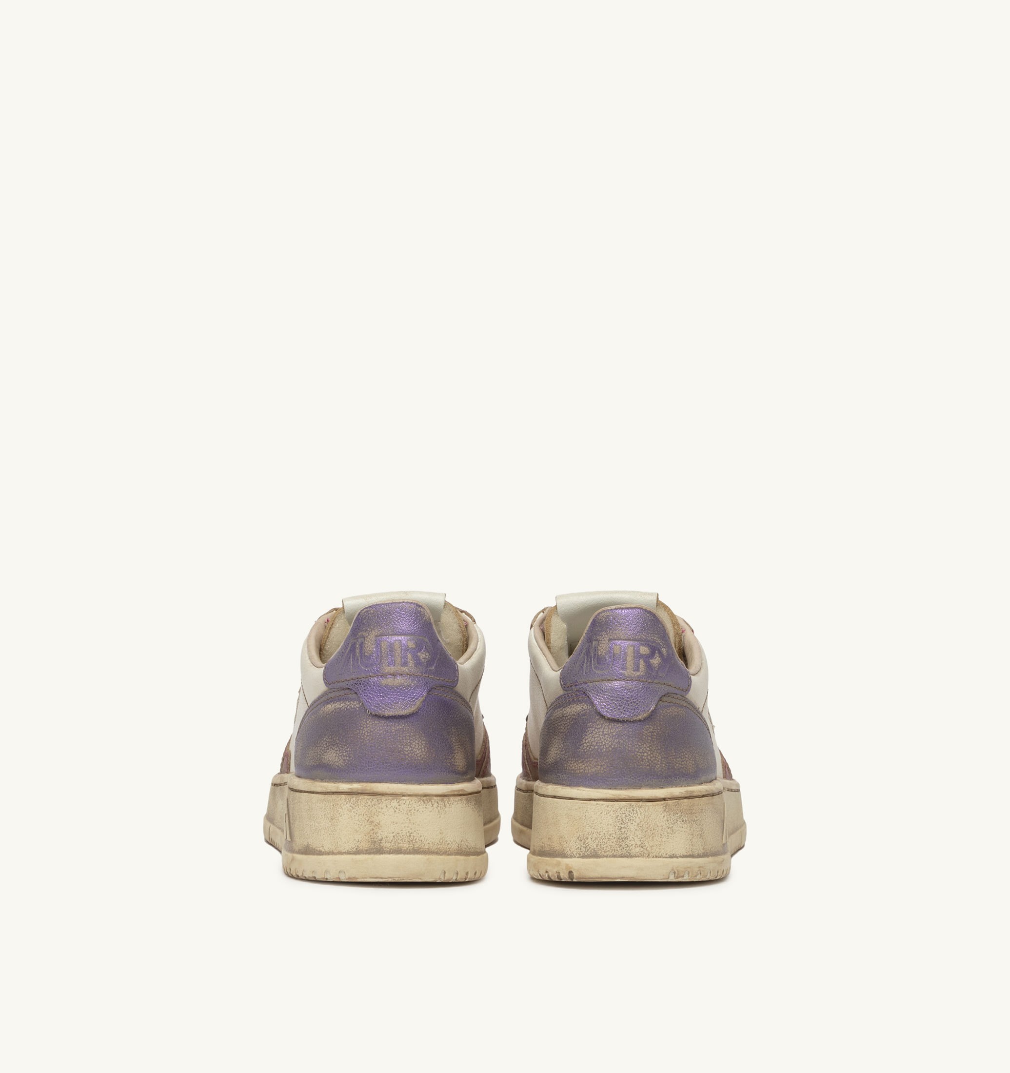 SNEAKERS MEDALIST LOW SUPER VINTAGE IN PELLE BIANCA FUCSIA E VIOLET
