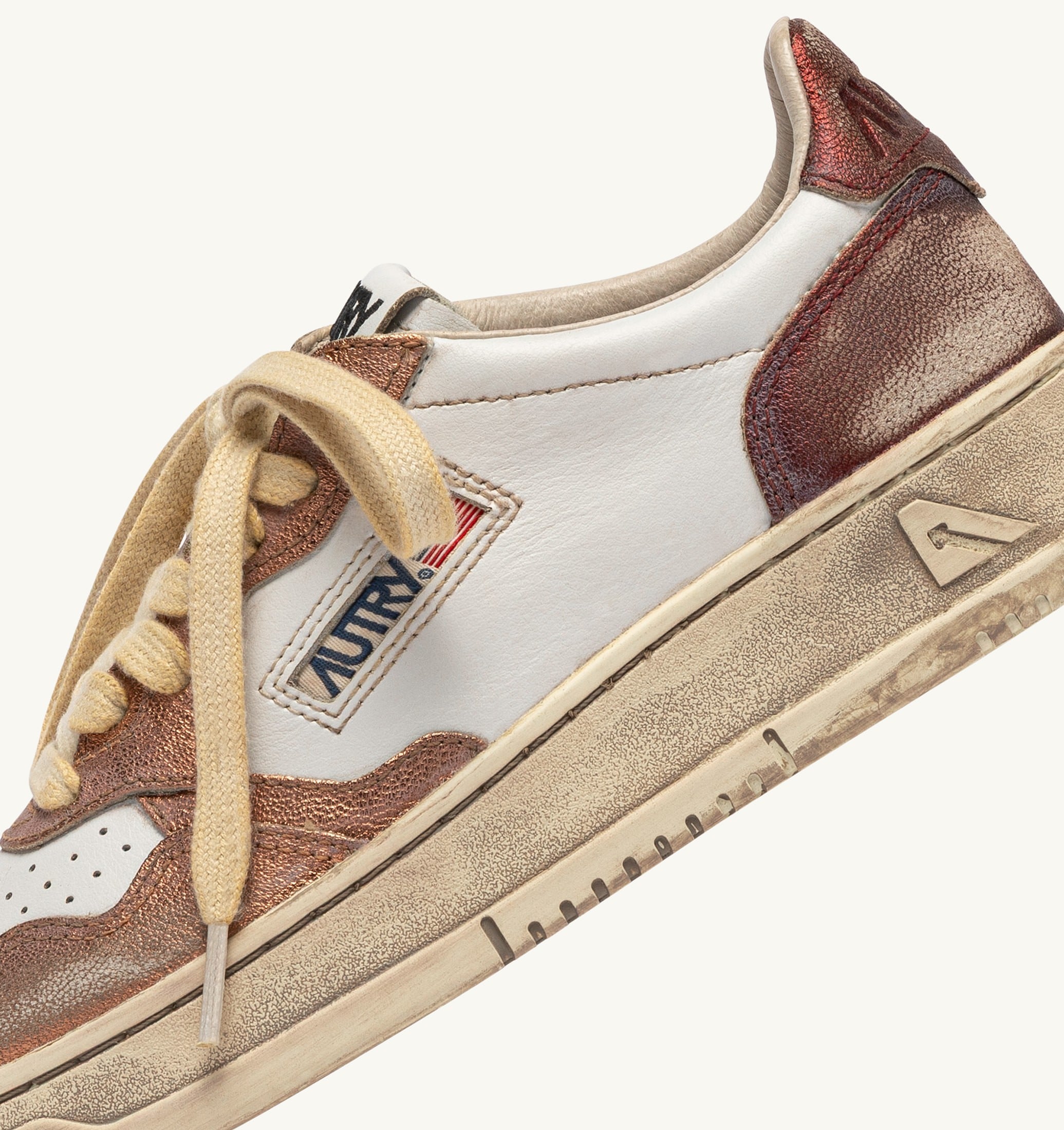 SNEAKERS MEDALIST LOW SUPER VINTAGE IN PELLE RISING SUN E JASPER
