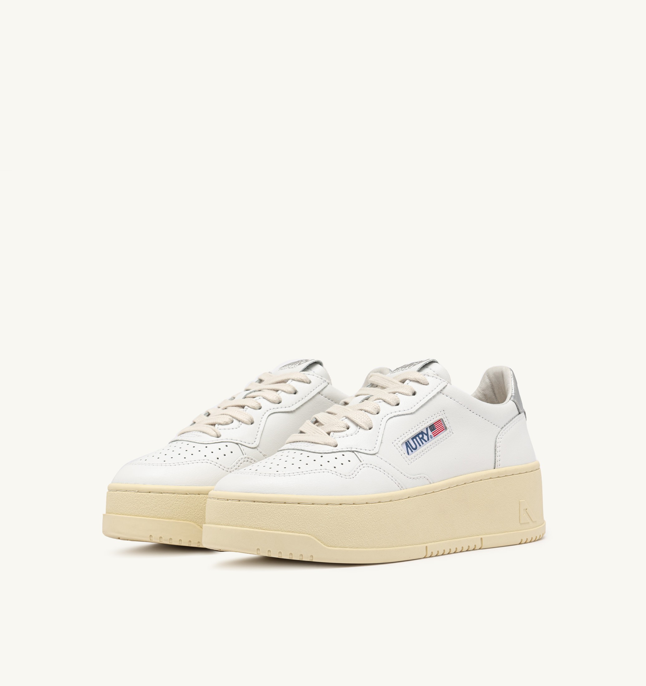 SNEAKERS MEDALIST PLATFORM IN PELLE BIANCA E METALLIZZATA ARGENTO