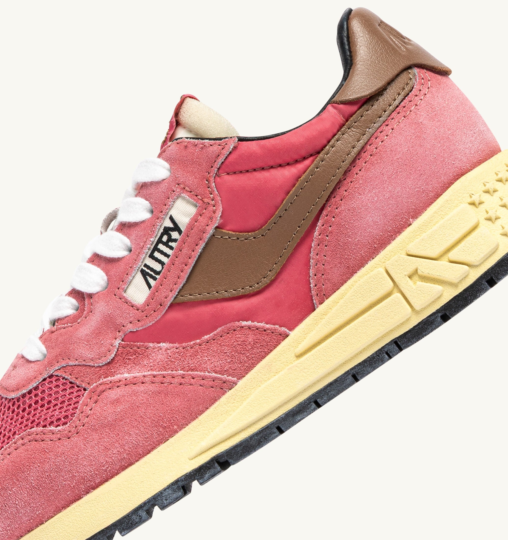 SNEAKERS REELWIND LOW IN NYLON E SUEDE STRAWBERRY SUGAR E COCONUT