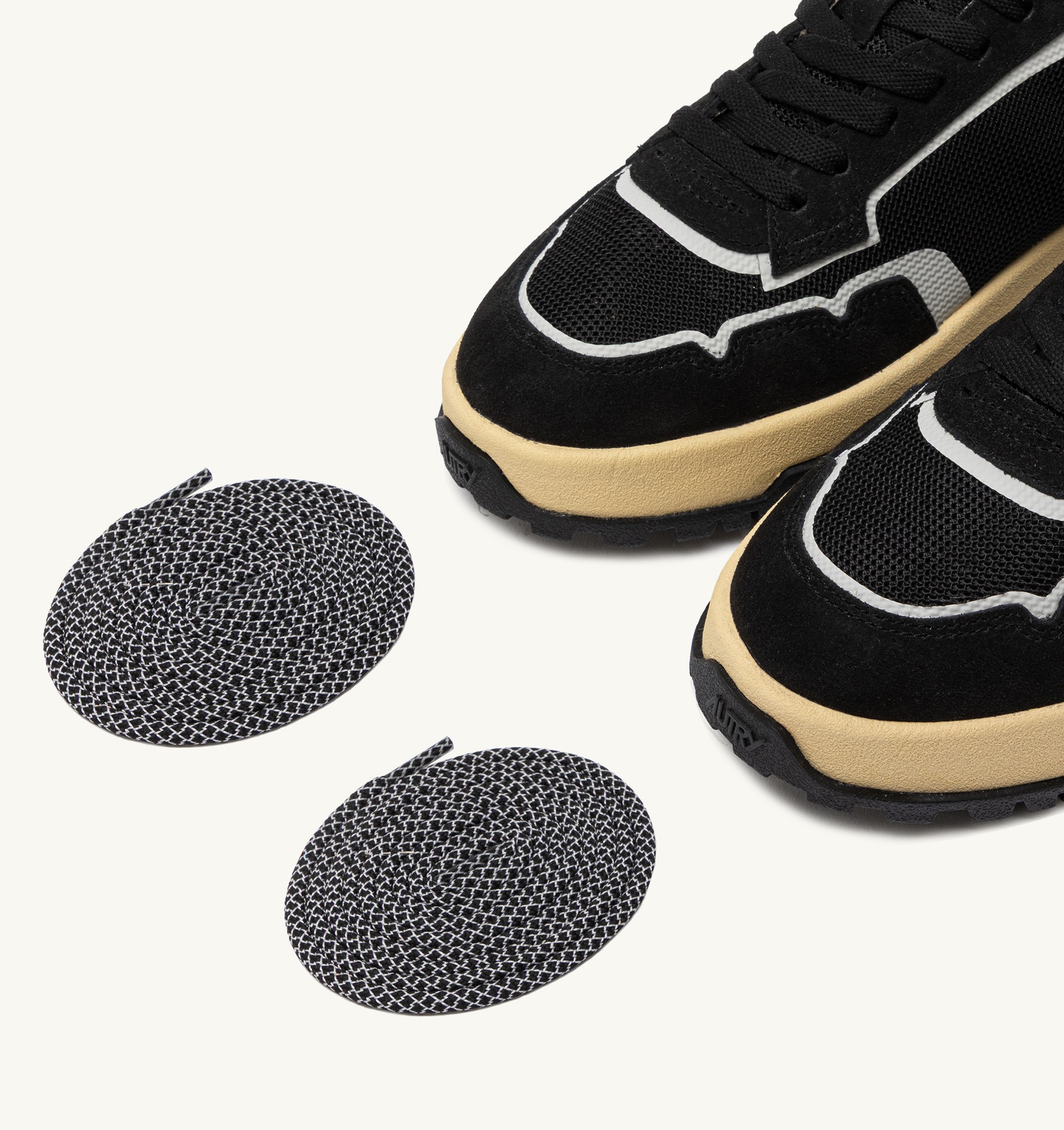 SNEAKERS WILDPACE LOW IN DRAGON MESH E SUEDE NERO