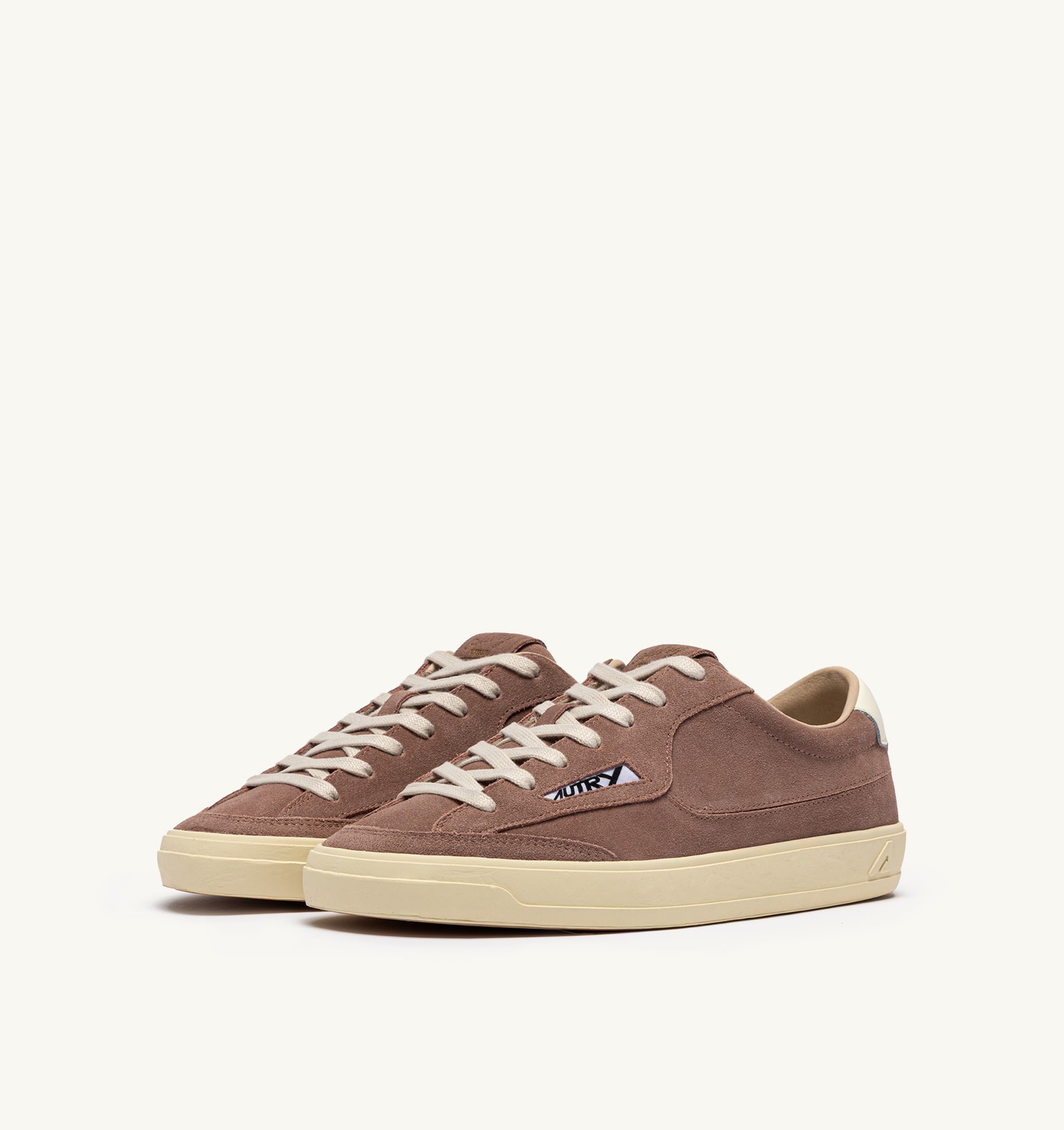 SNEAKERS WINDSCAPE LOW IN SUEDE PIGEON E MARSHMALLOW
