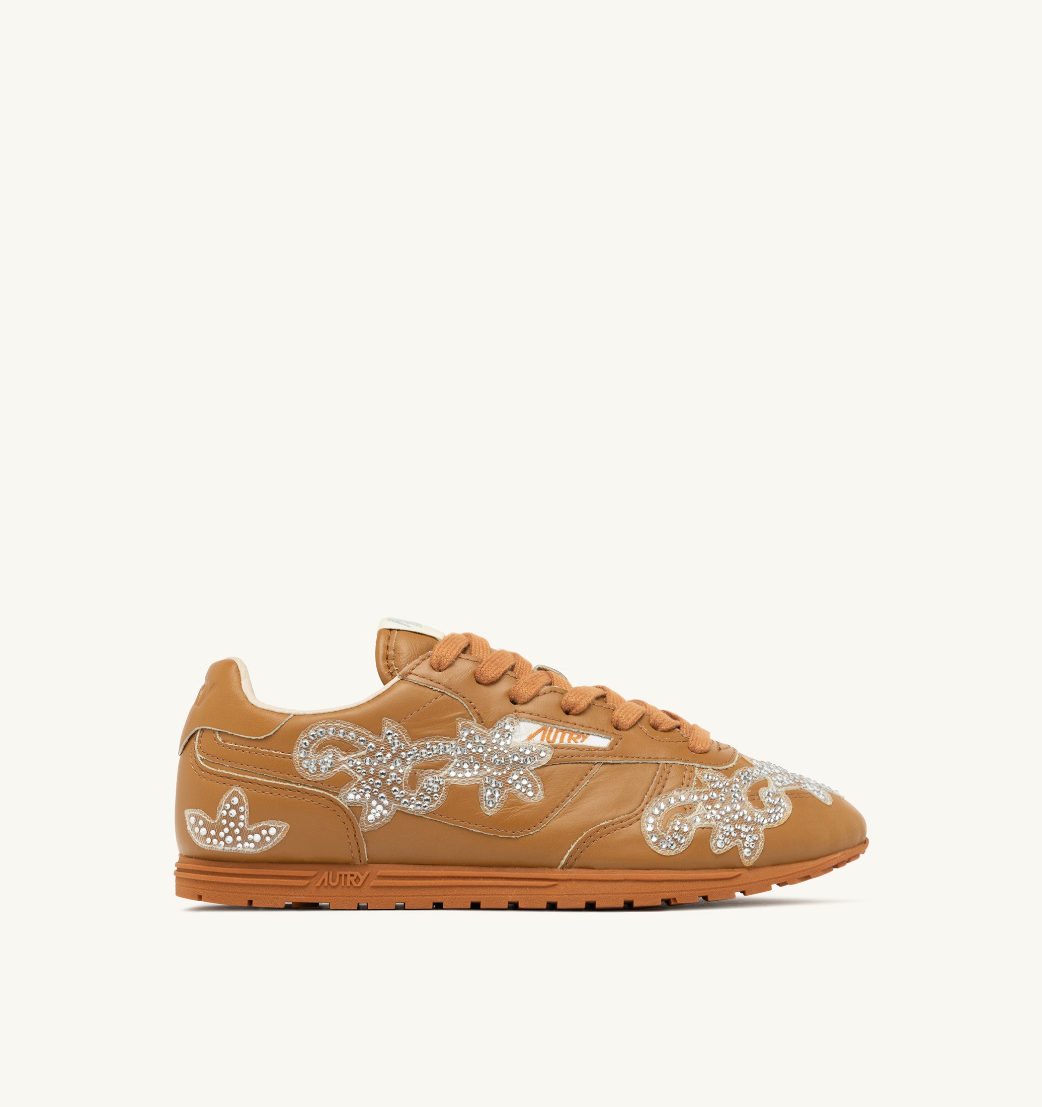 SNEAKERS WINDSPIN IN PELLE EARTH CON APPLICAZIONI