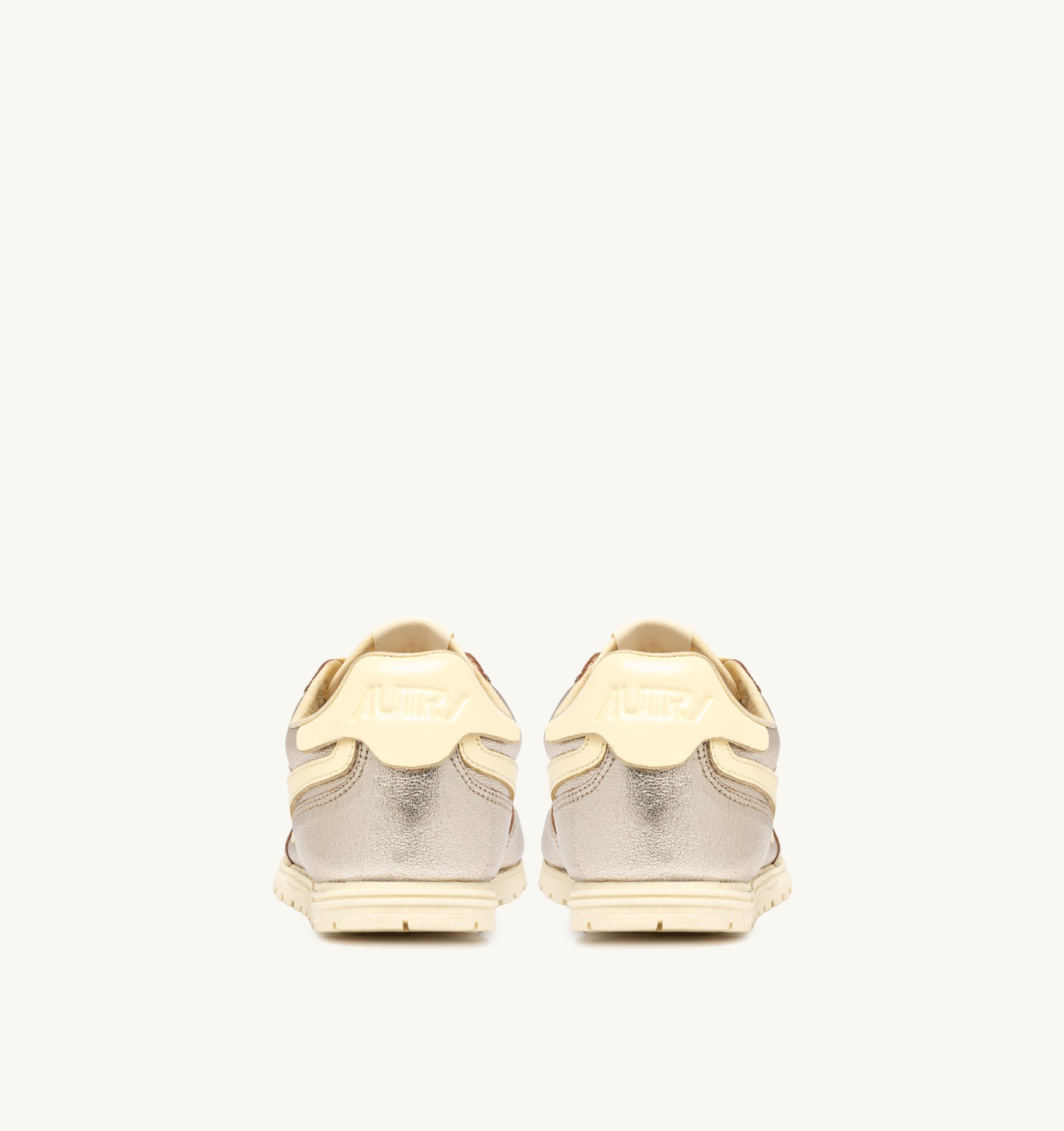 SNEAKERS WINDSPIN IN SUEDE E PELLE PLATINO E RUTABAGA