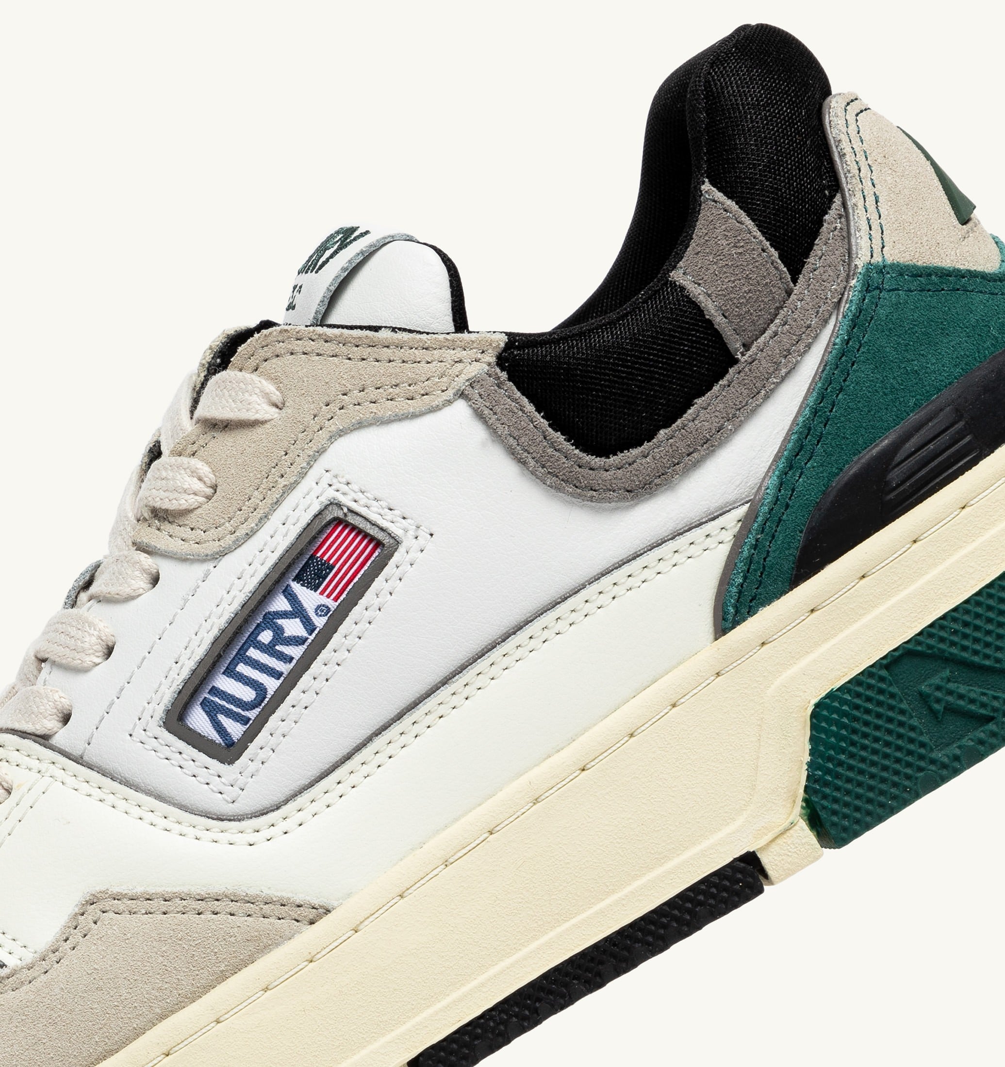 SNEAKERS CLC LOW IN SUEDE E PELLE BIANCA E FOREST