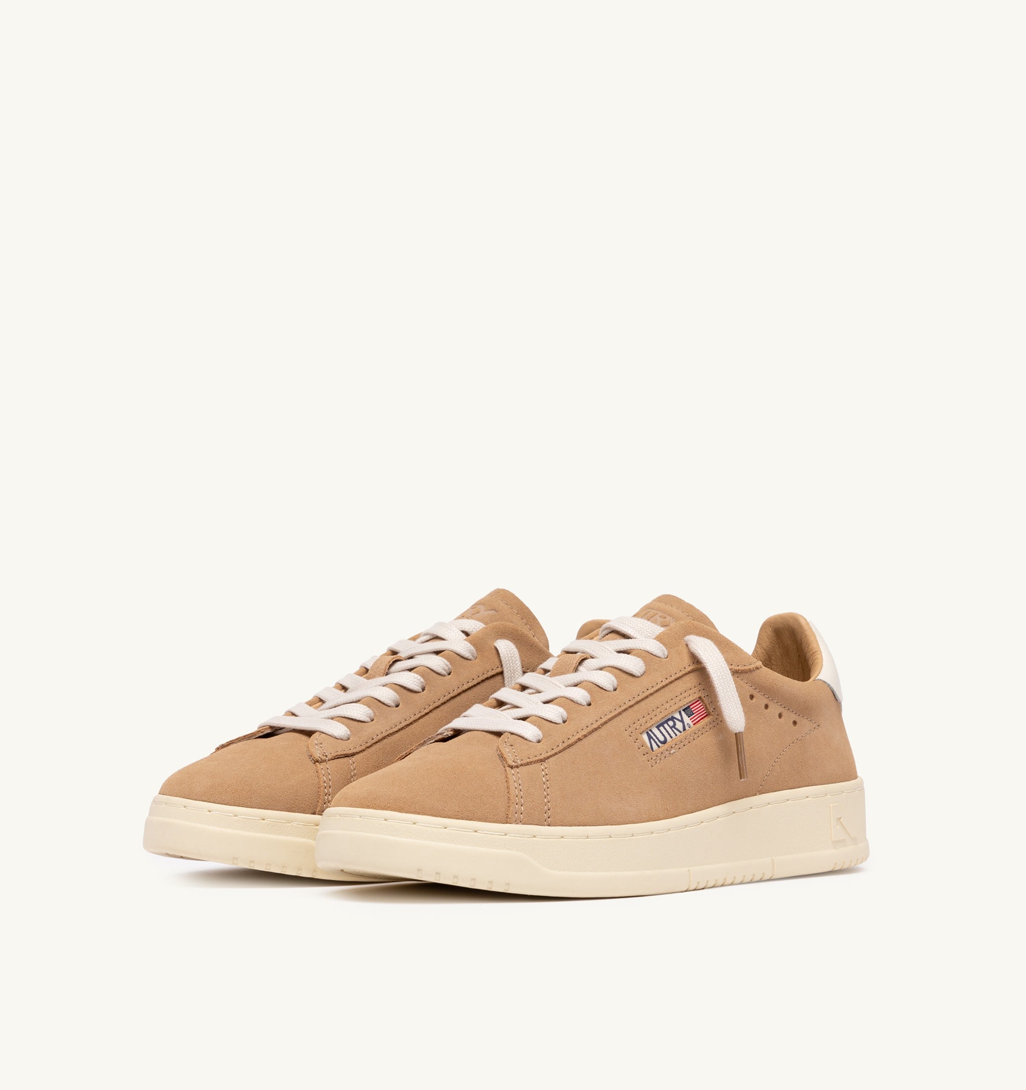 SNEAKERS DALLAS LOW IN SUEDE PEANUT